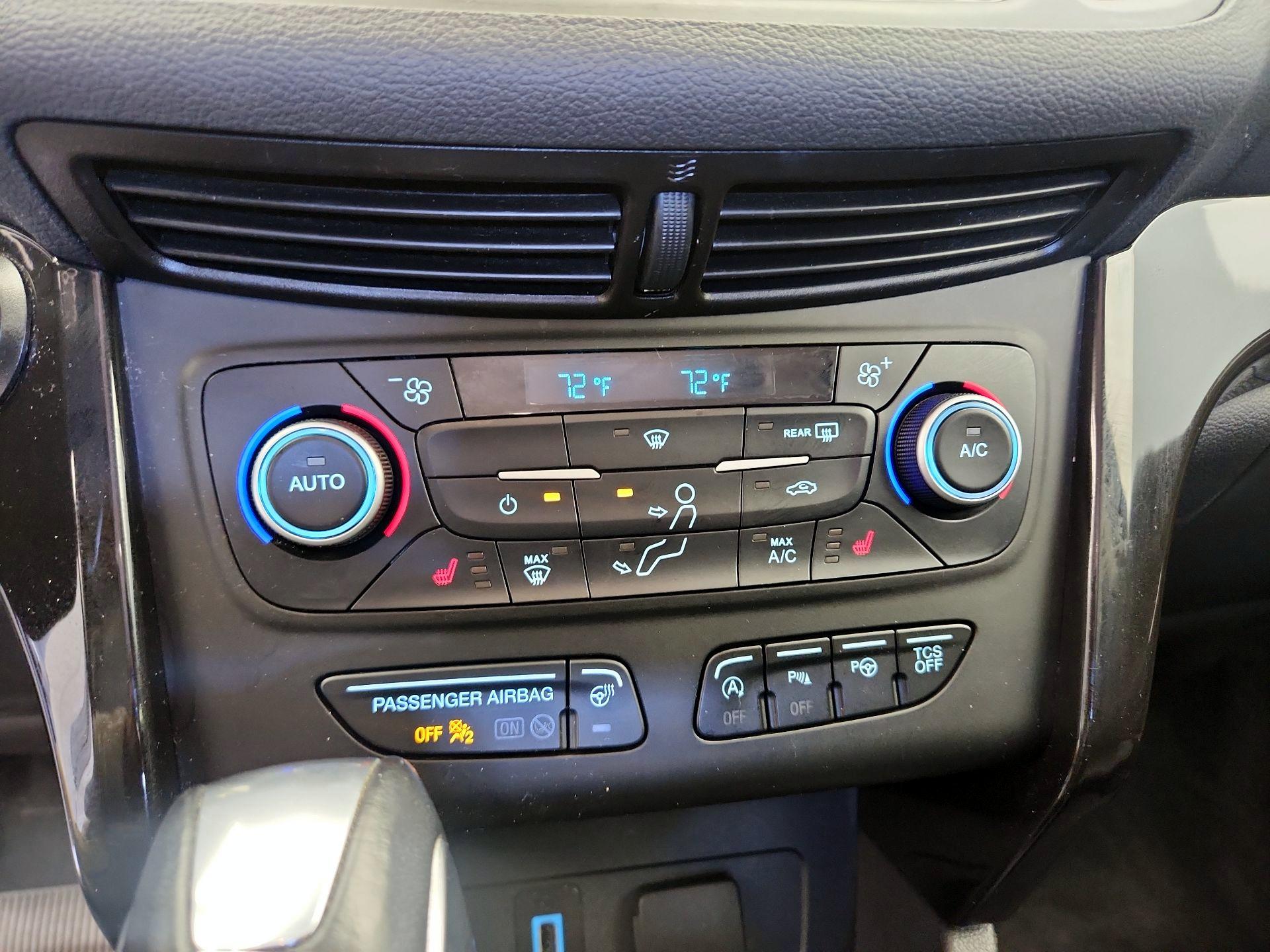 Thumbnail: 2019 Ford Escape - 17