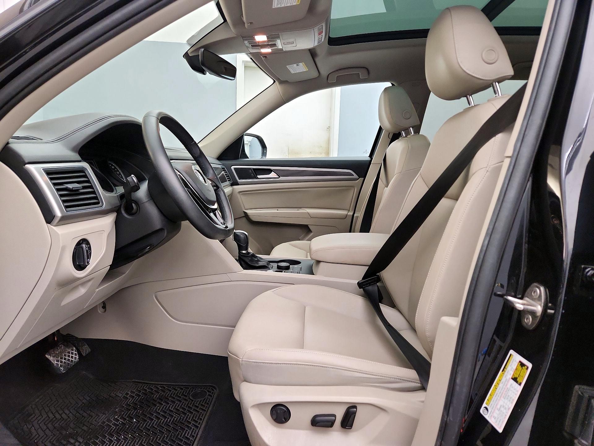 Thumbnail: 2019 Volkswagen Atlas - 11