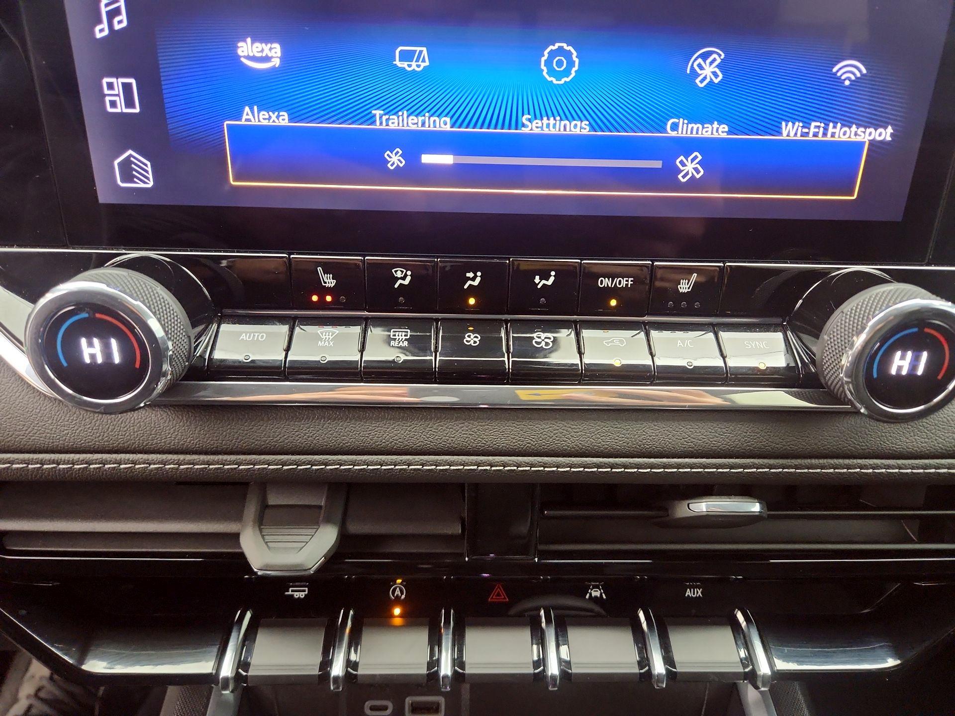 Thumbnail: 2023 Chevrolet Colorado - 16