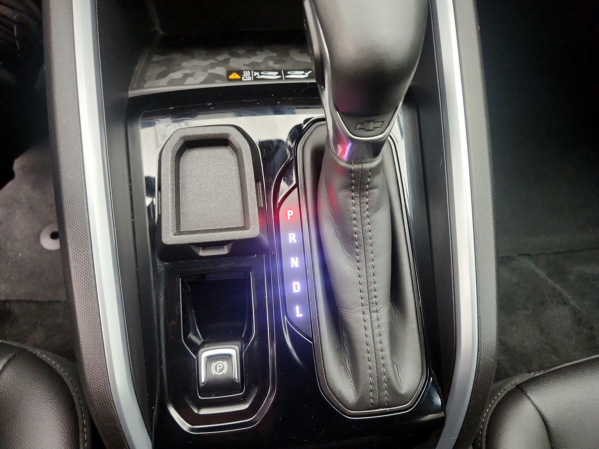 Thumbnail: 2023 Chevrolet Colorado - 17