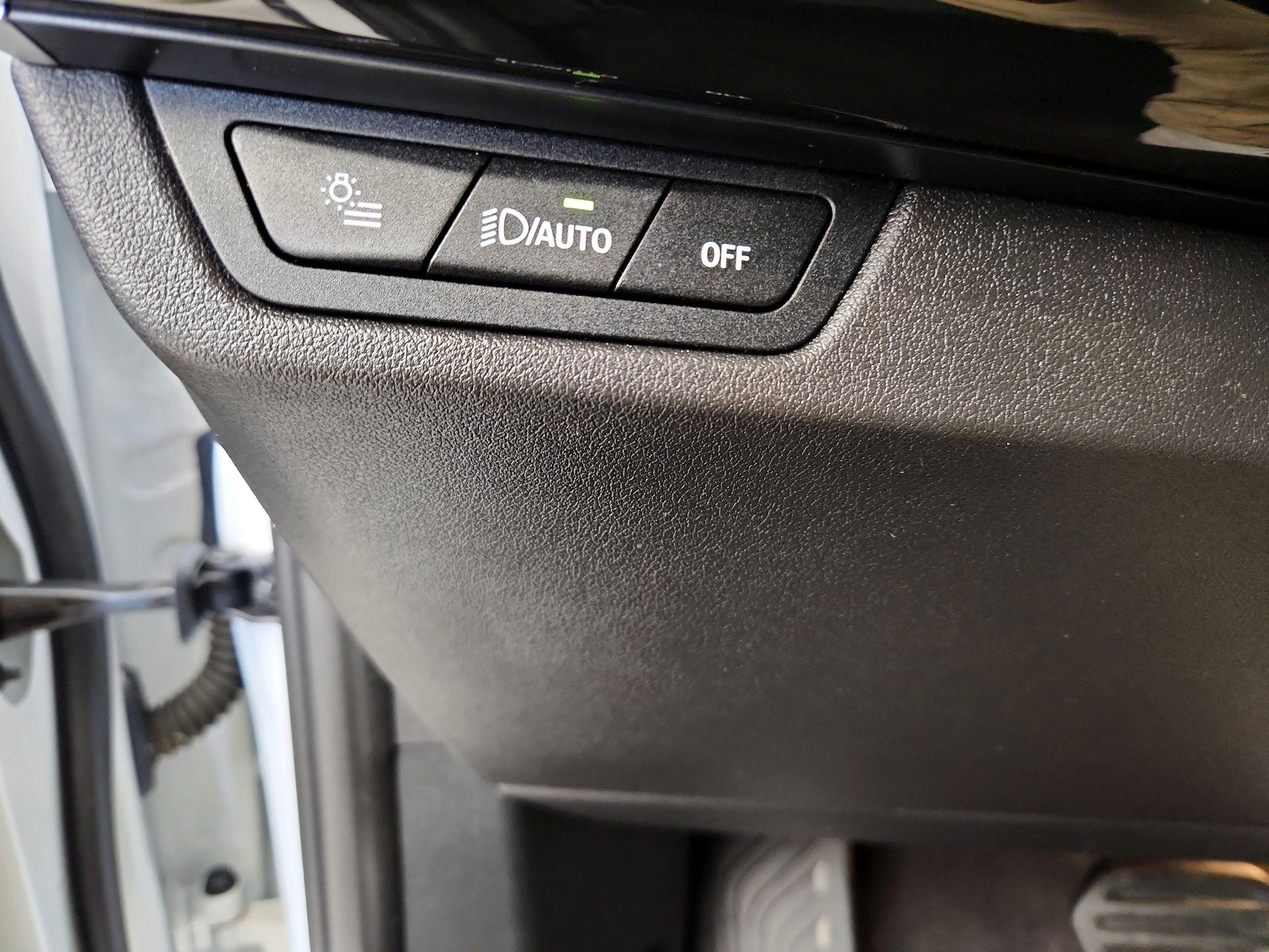 Thumbnail: 2025 BMW X1 - 13