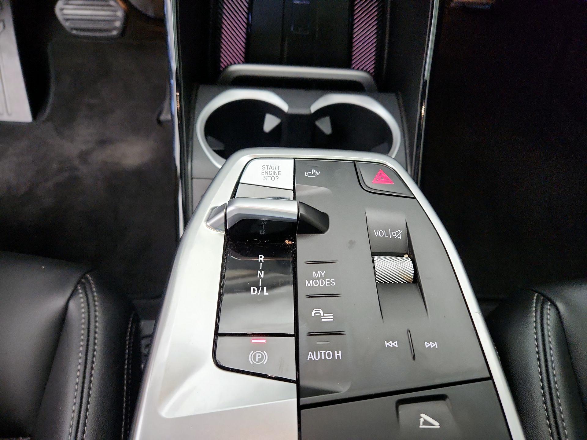 Thumbnail: 2025 BMW X1 - 17