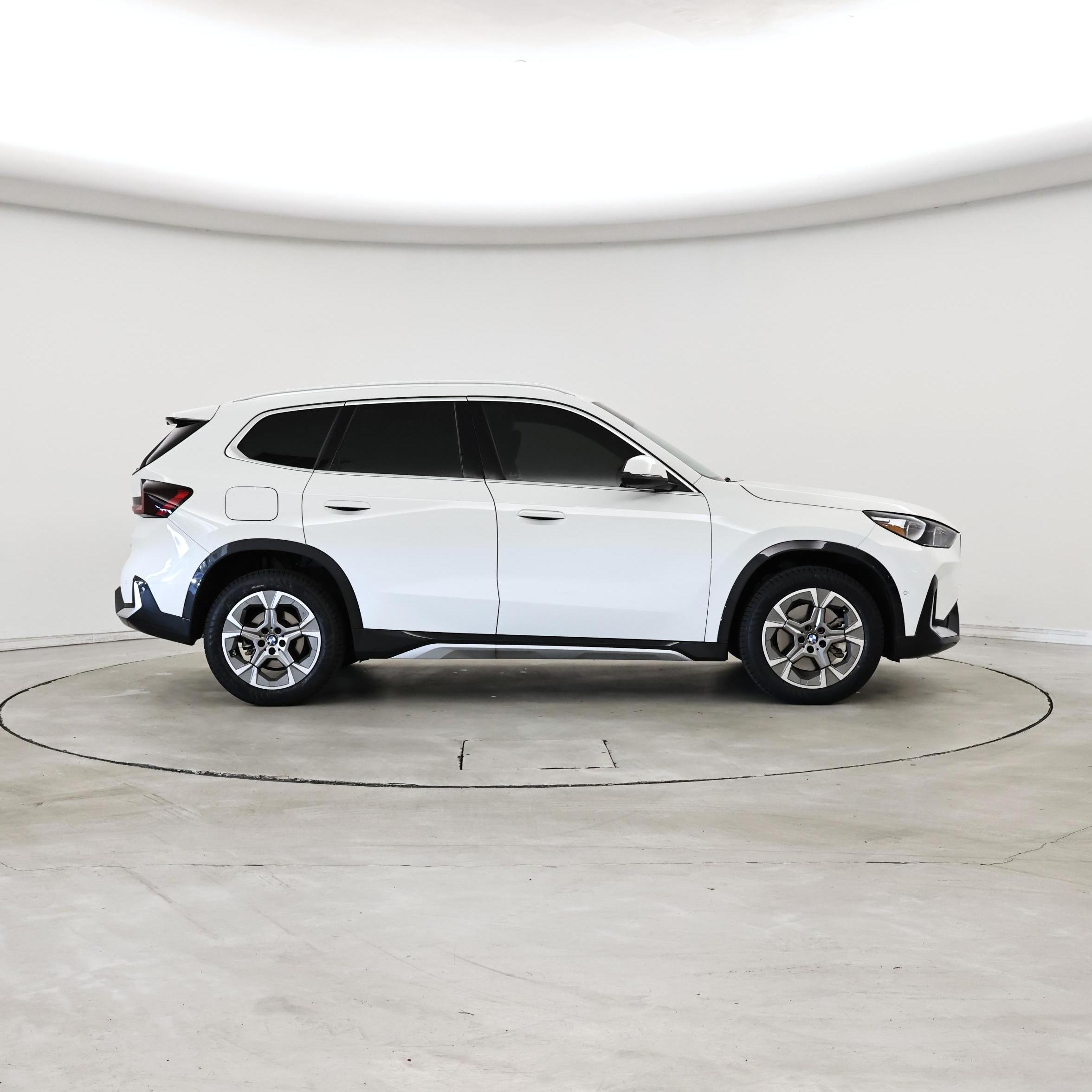 Thumbnail: 2025 BMW X1 - 7