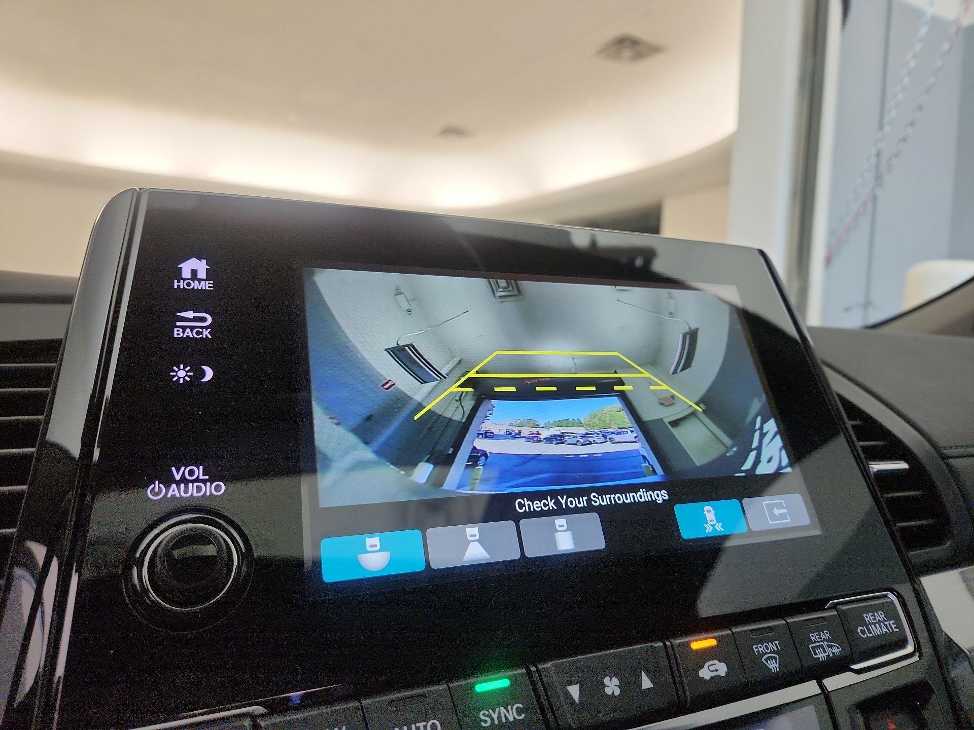 Thumbnail: 2023 Honda Odyssey - 15