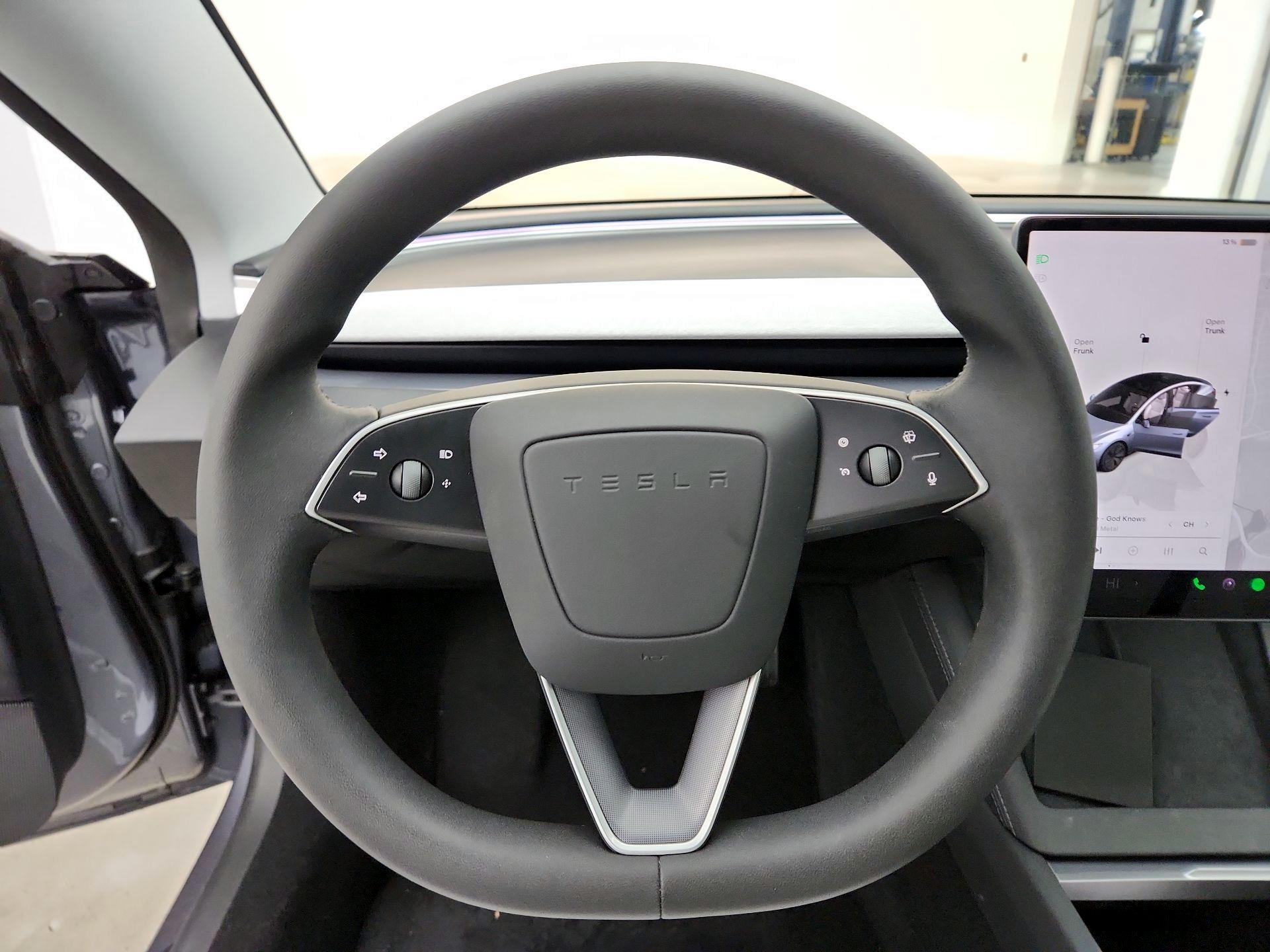 Thumbnail: 2025 Tesla Model 3 - 10