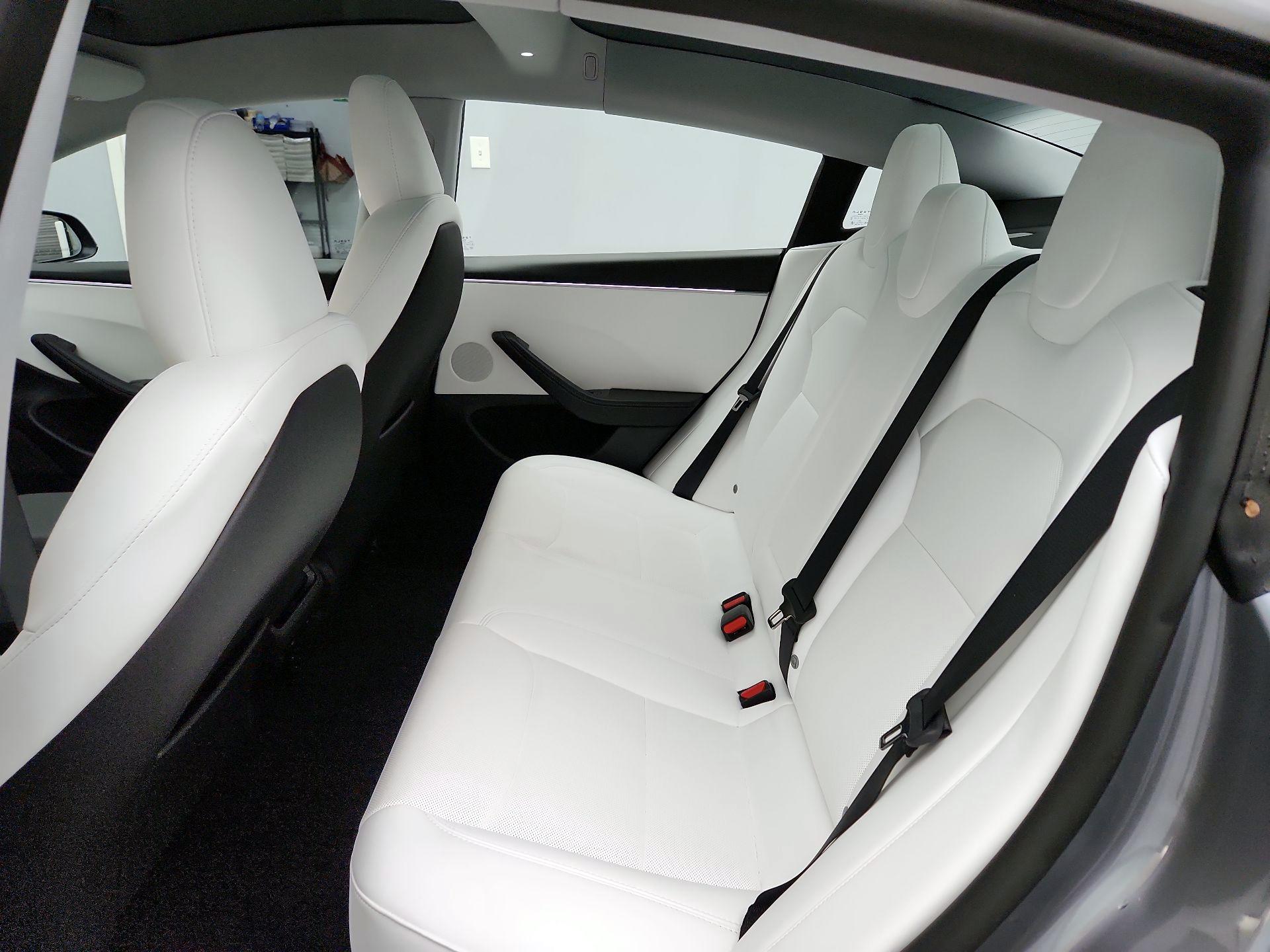 Thumbnail: 2025 Tesla Model 3 - 19