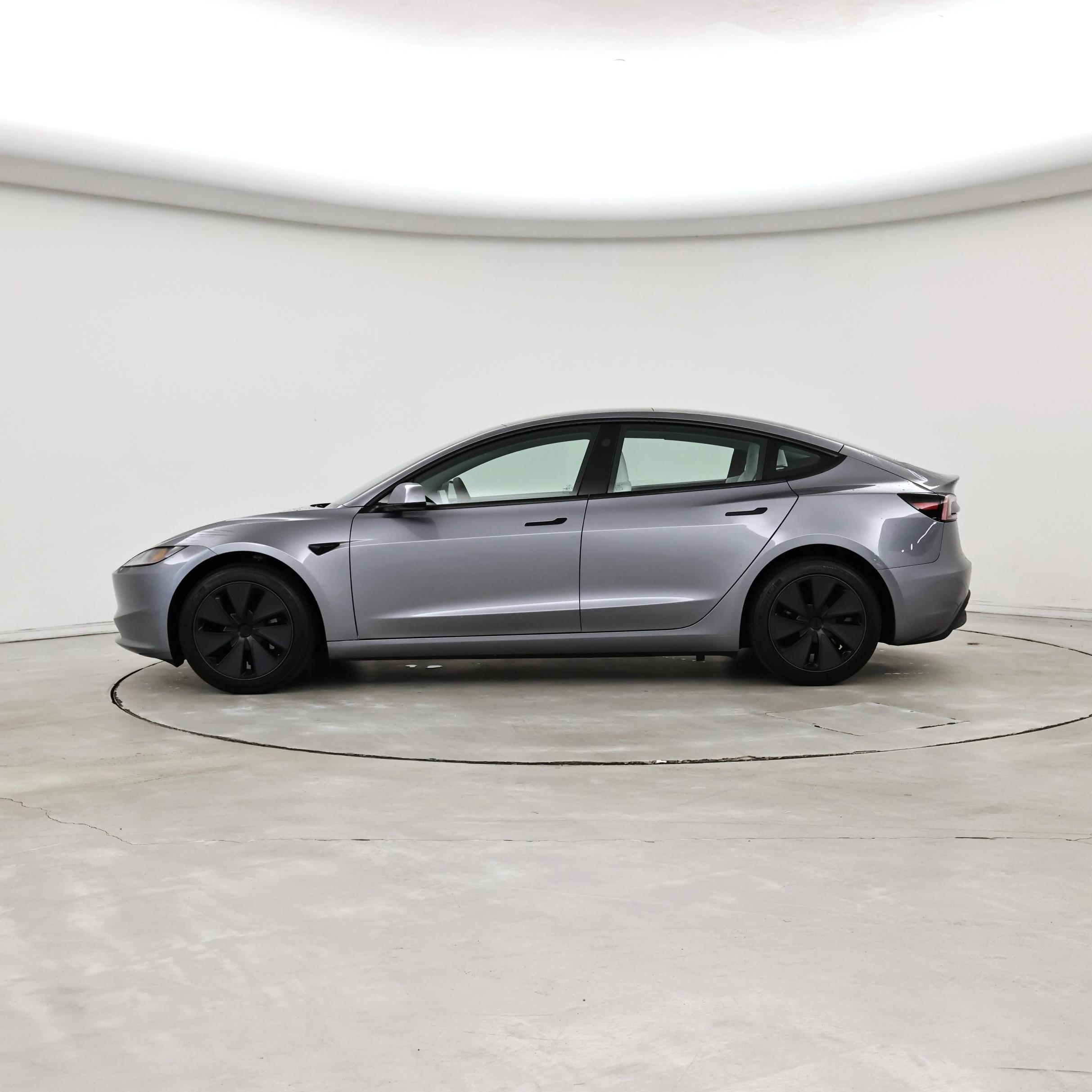 Thumbnail: 2025 Tesla Model 3 - 3