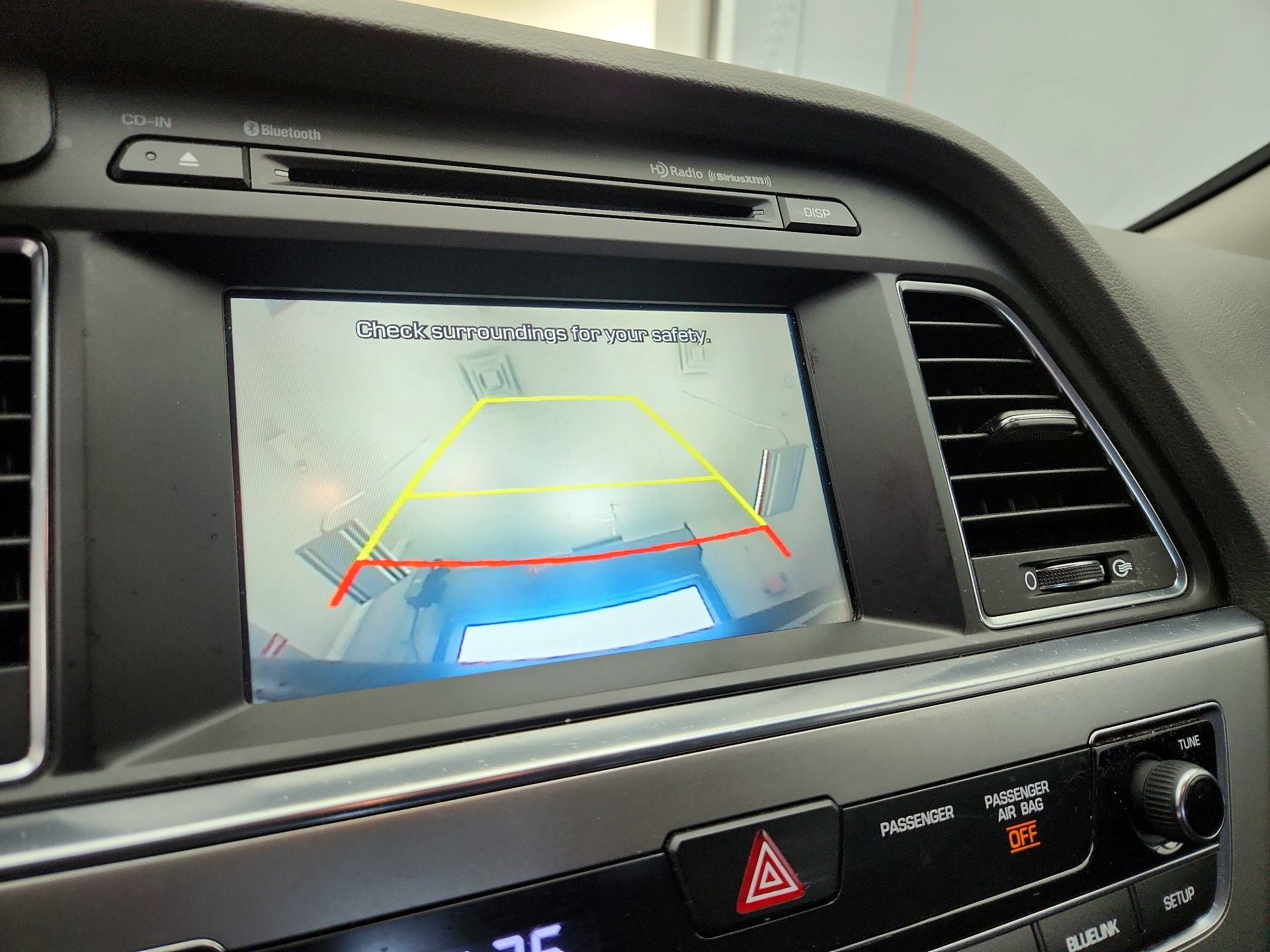 Thumbnail: 2016 Hyundai Sonata - 14