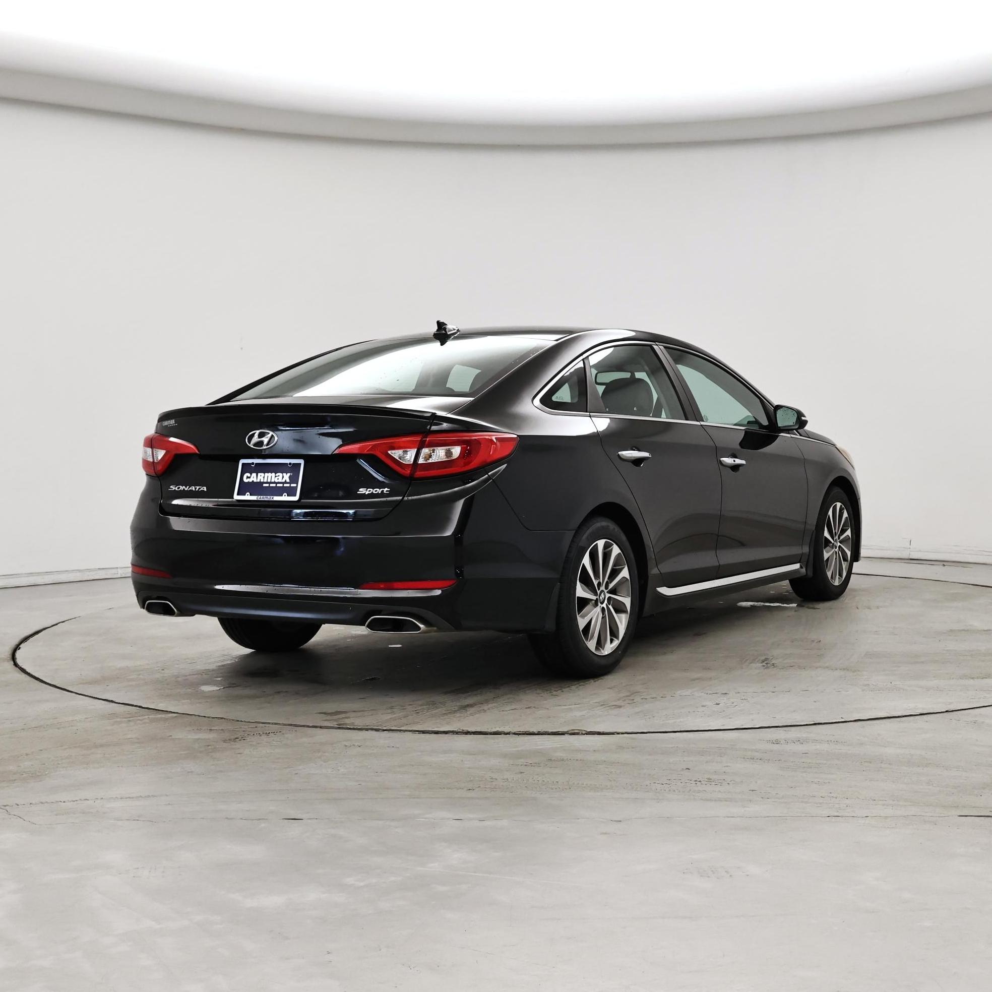 Thumbnail: 2016 Hyundai Sonata - 8