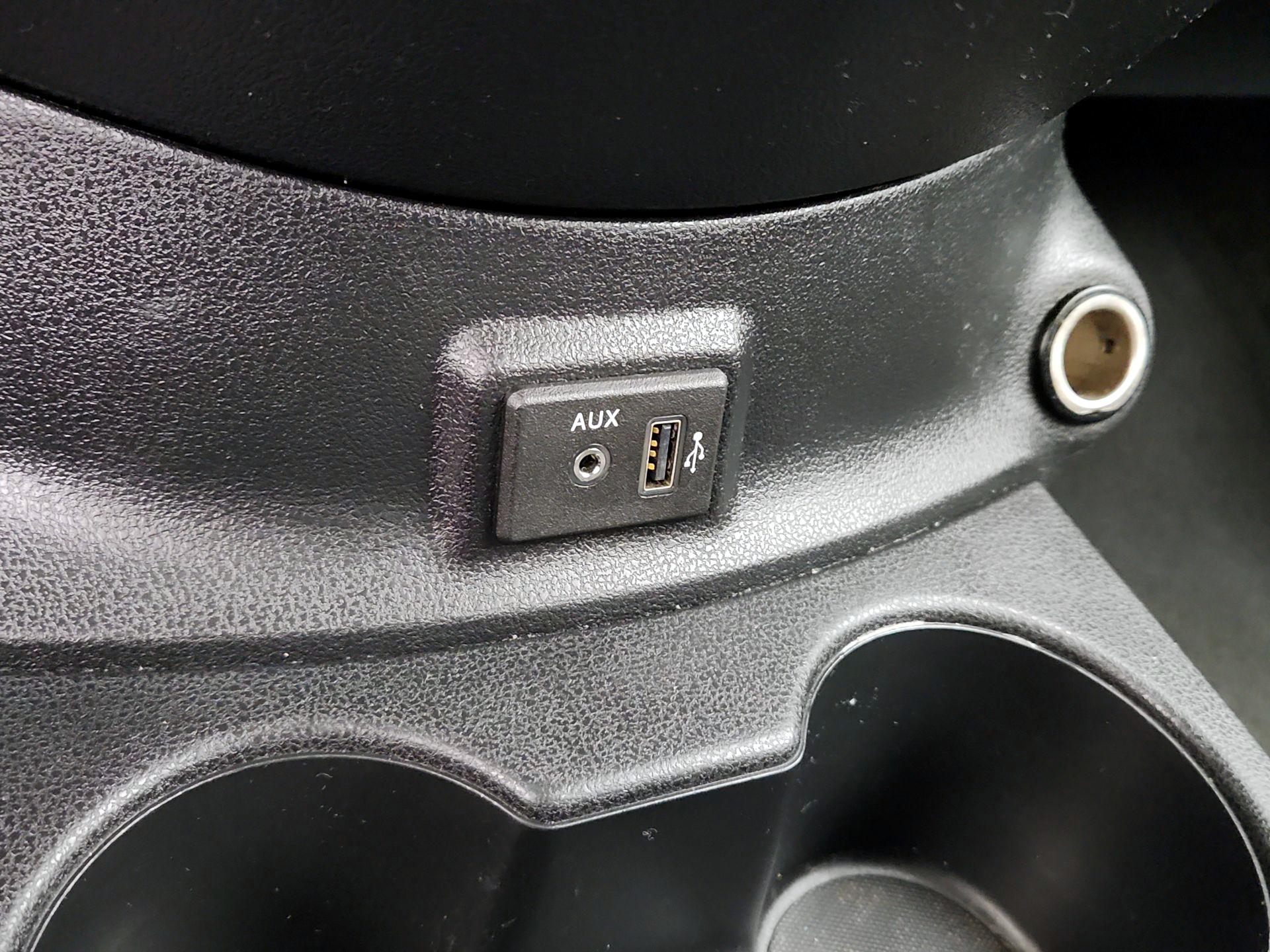 Thumbnail: 2019 Nissan Versa - 18