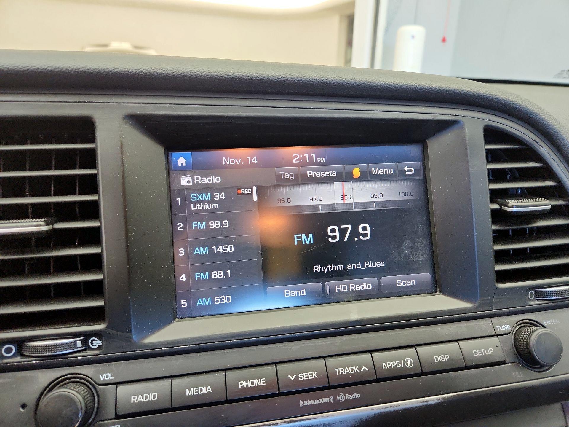 Thumbnail: 2017 Hyundai Elantra - 15