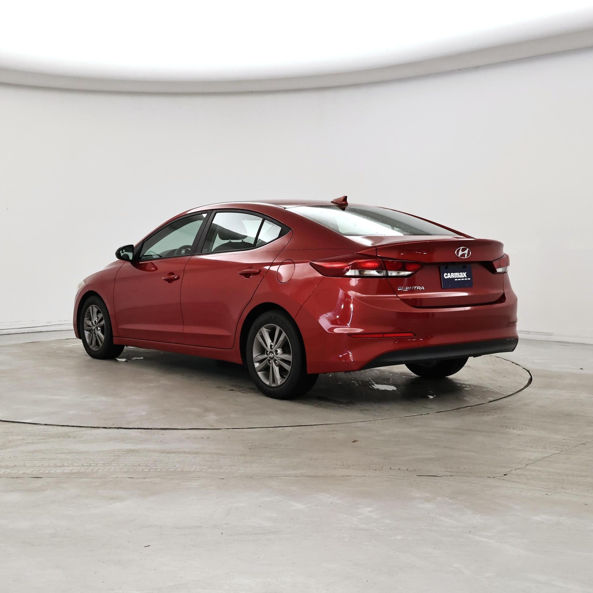 Thumbnail: 2017 Hyundai Elantra - 2