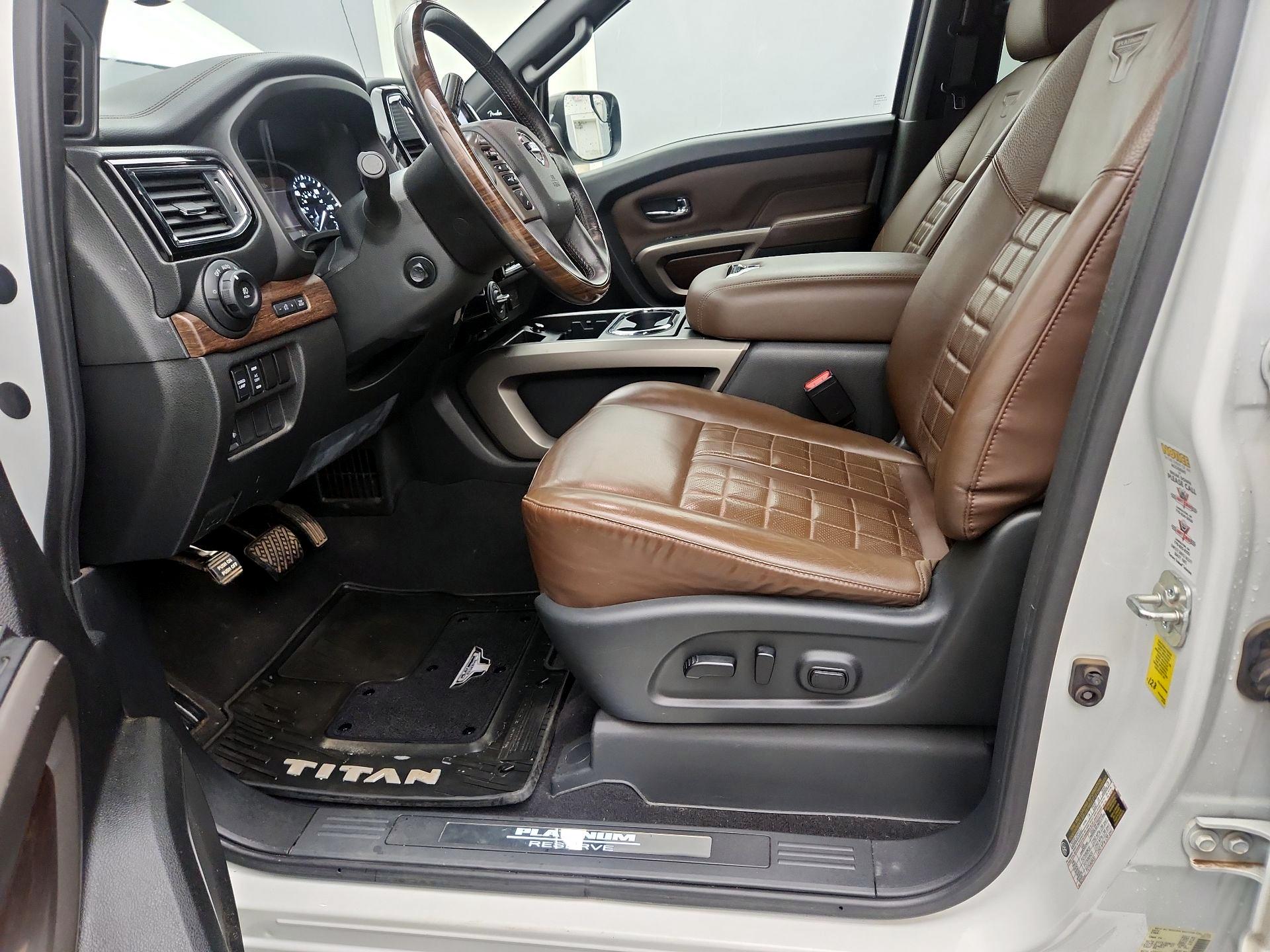 Thumbnail: 2021 Nissan Titan - 11