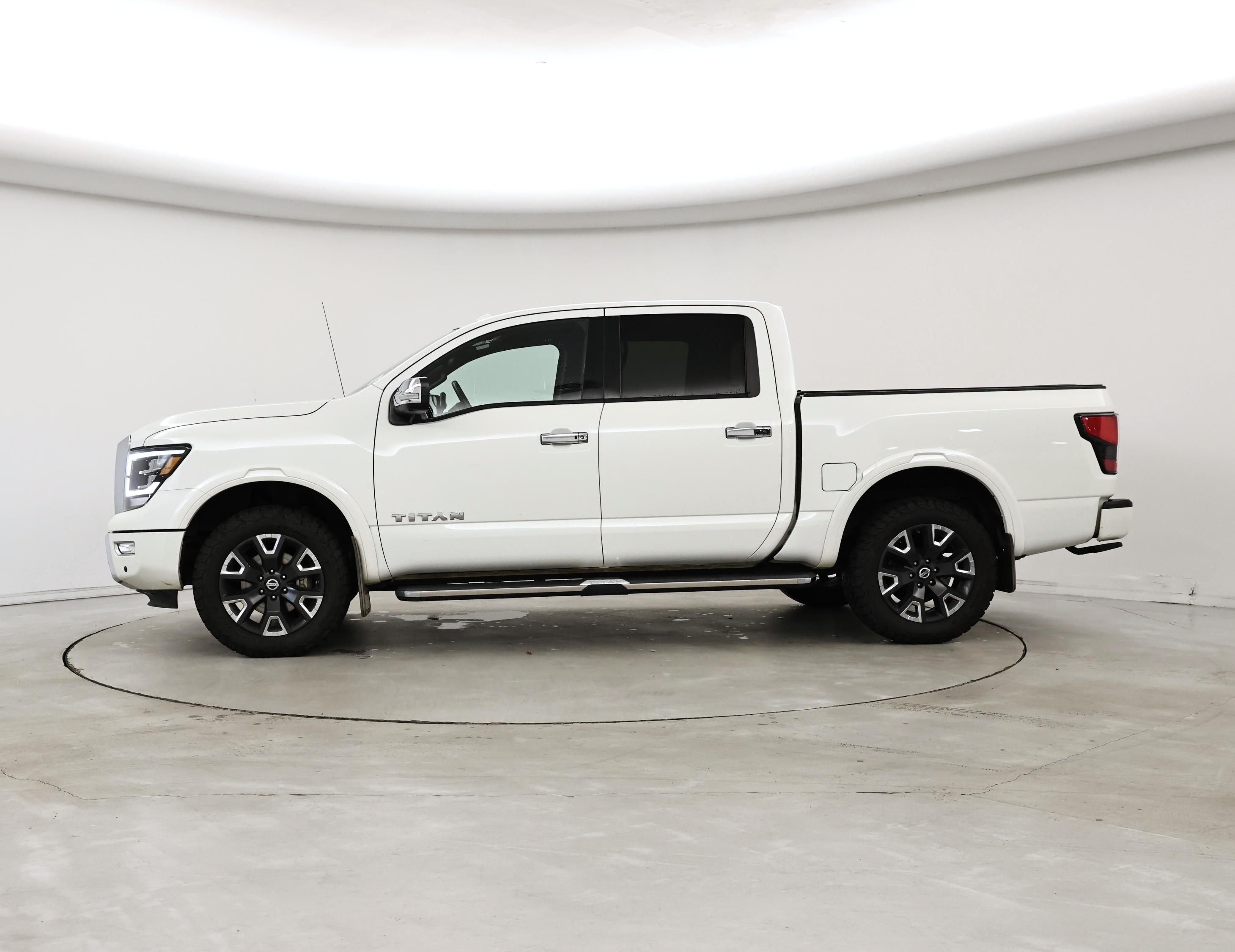 Thumbnail: 2021 Nissan Titan - 3