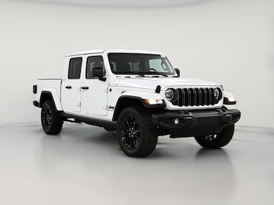 White 2025 Jeep Gladiator Nighthawk