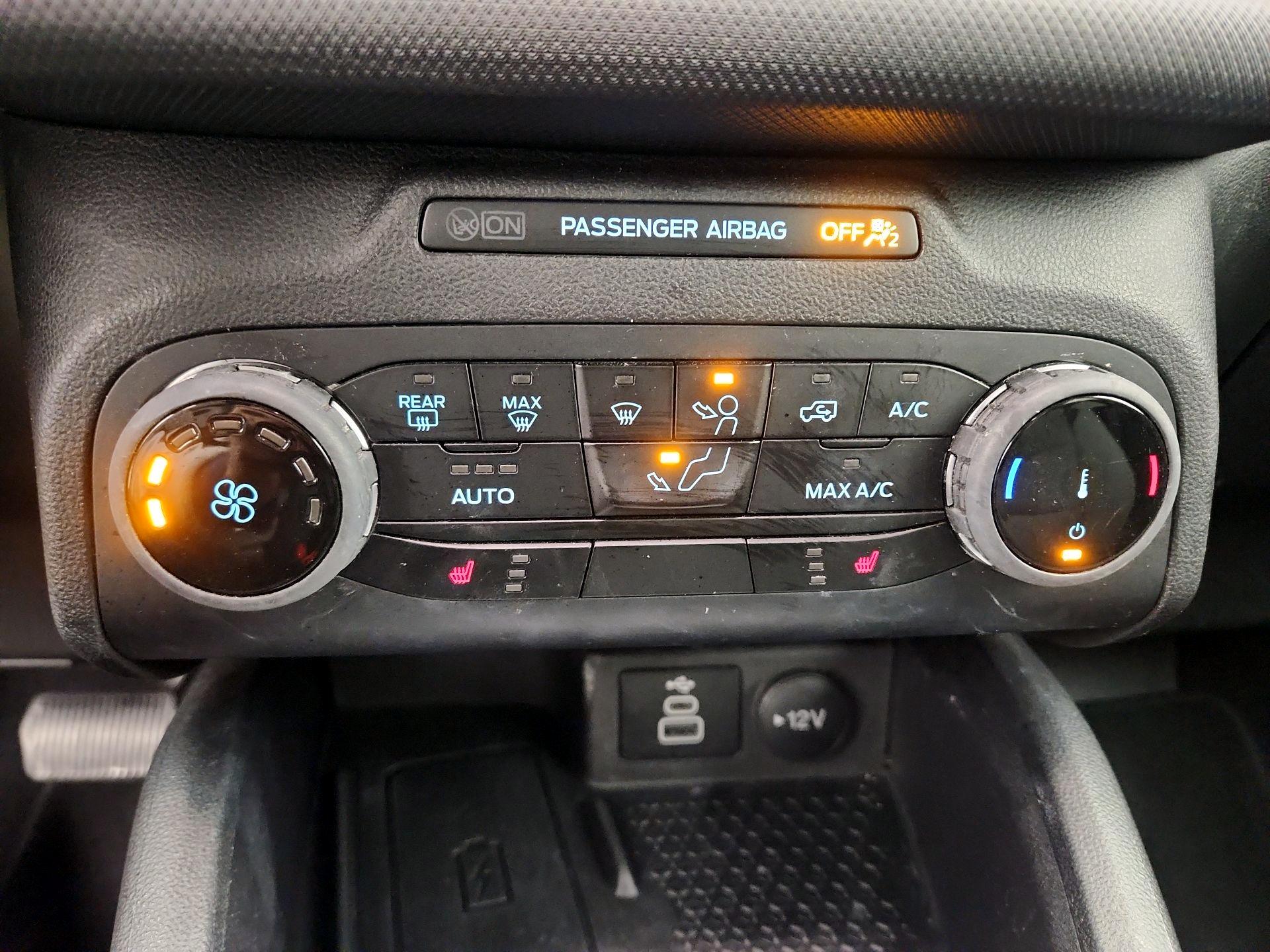 Thumbnail: 2023 Ford Bronco Sport - 16