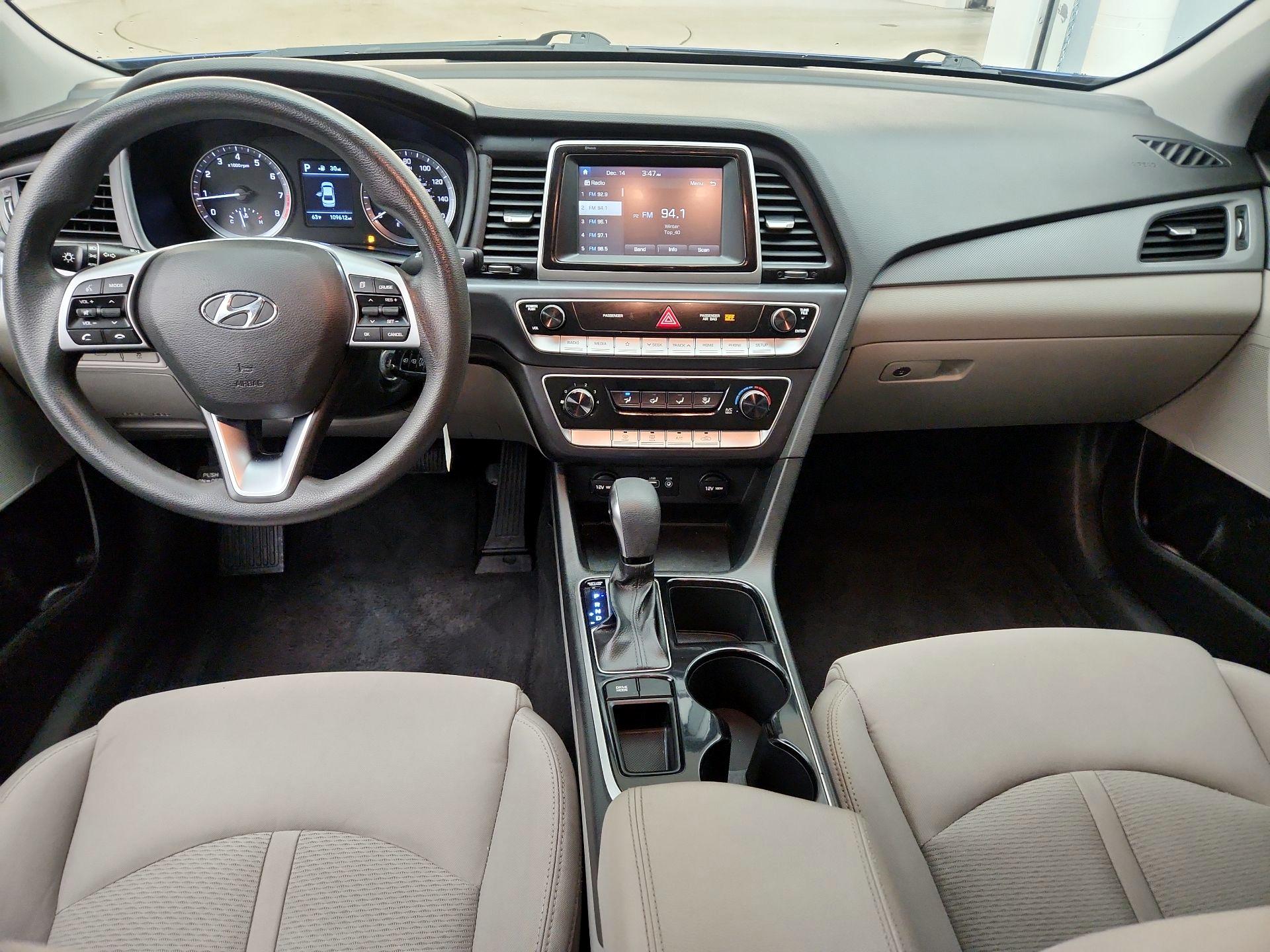 Thumbnail: 2019 Hyundai Sonata - 9