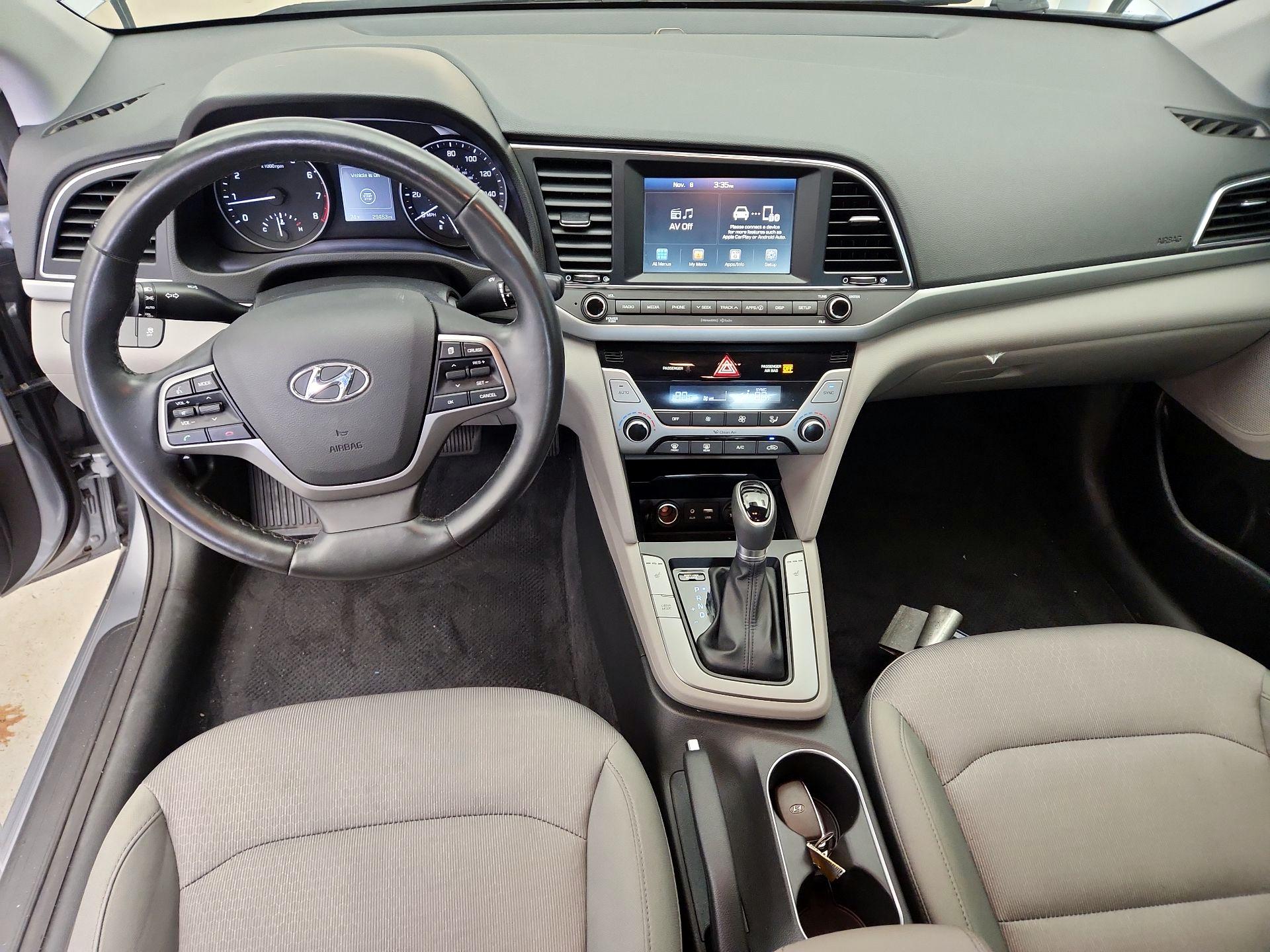 Thumbnail: 2017 Hyundai Elantra - 9