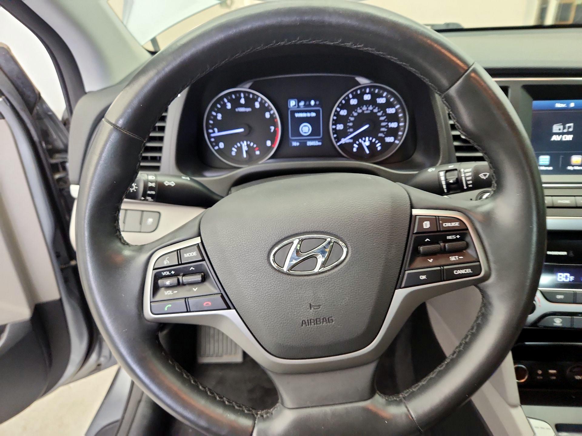 Thumbnail: 2017 Hyundai Elantra - 10