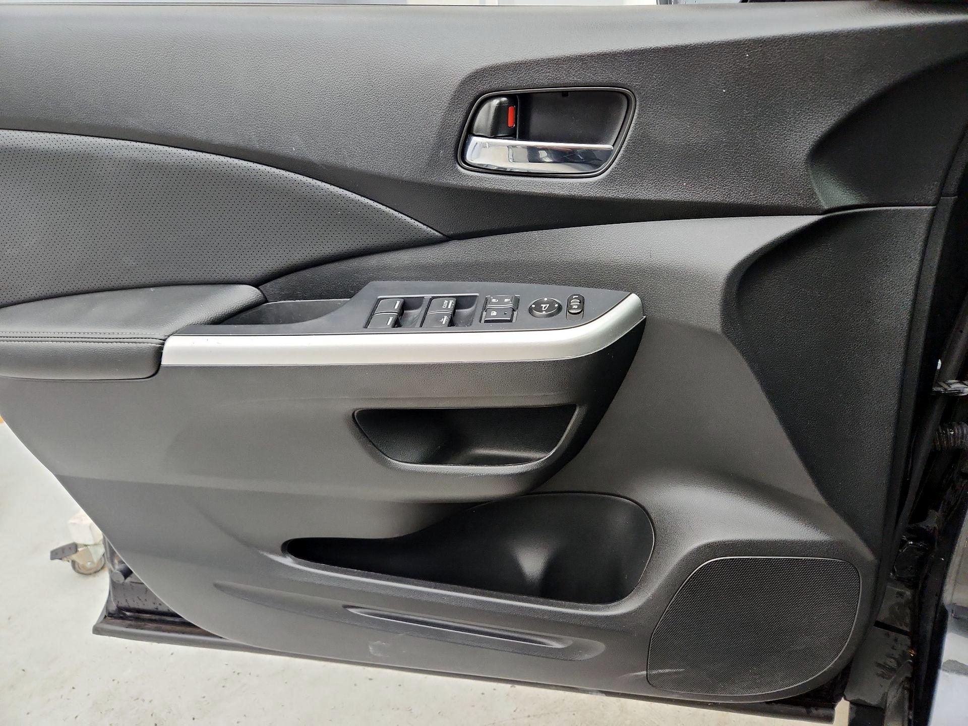 Thumbnail: 2016 Honda CR-V - 12