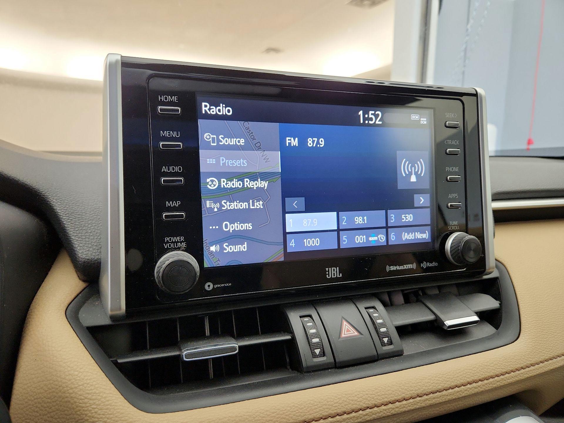 Thumbnail: 2019 Toyota RAV4 - 16