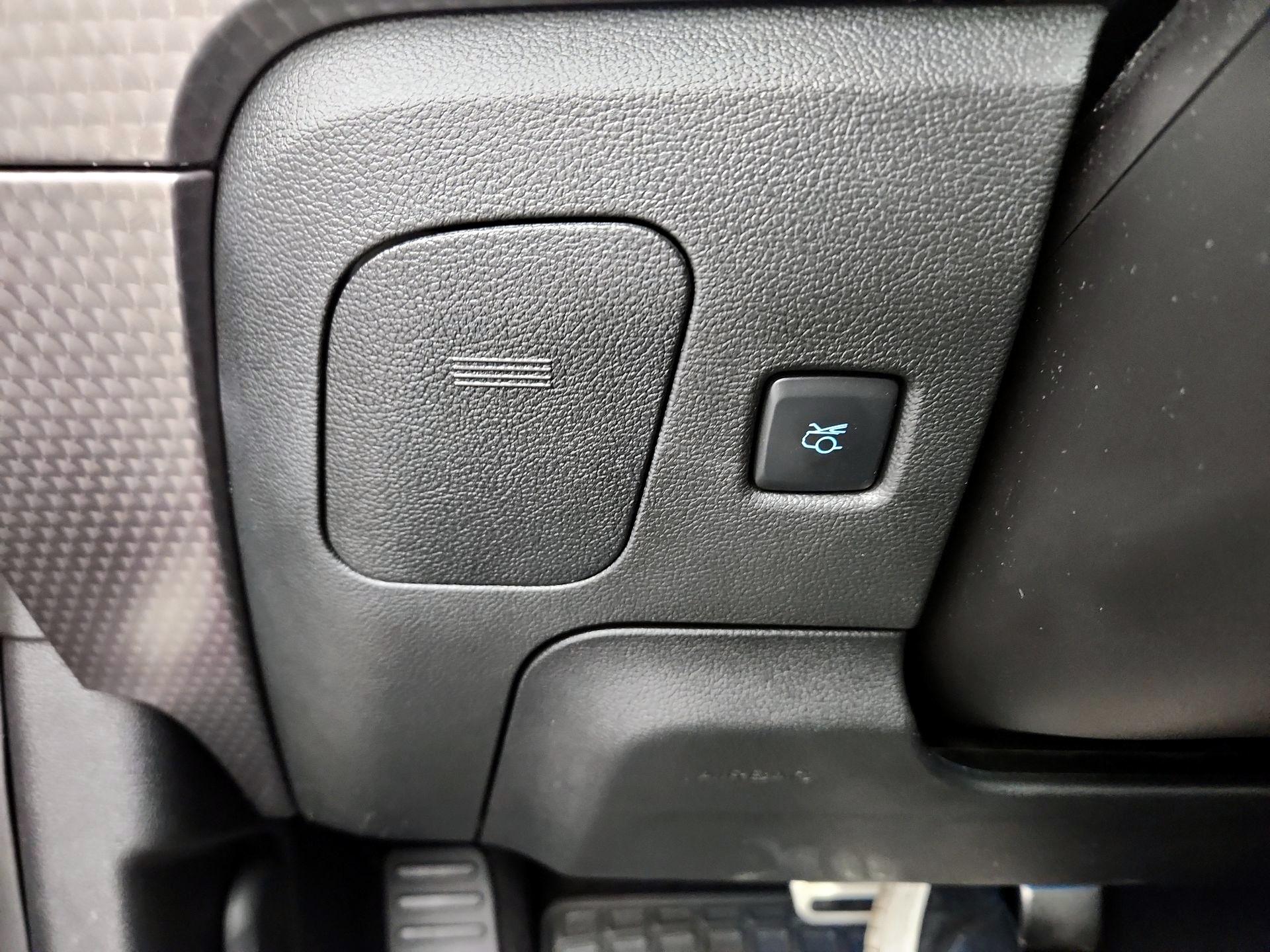 Thumbnail: 2019 Ford Mustang - 13