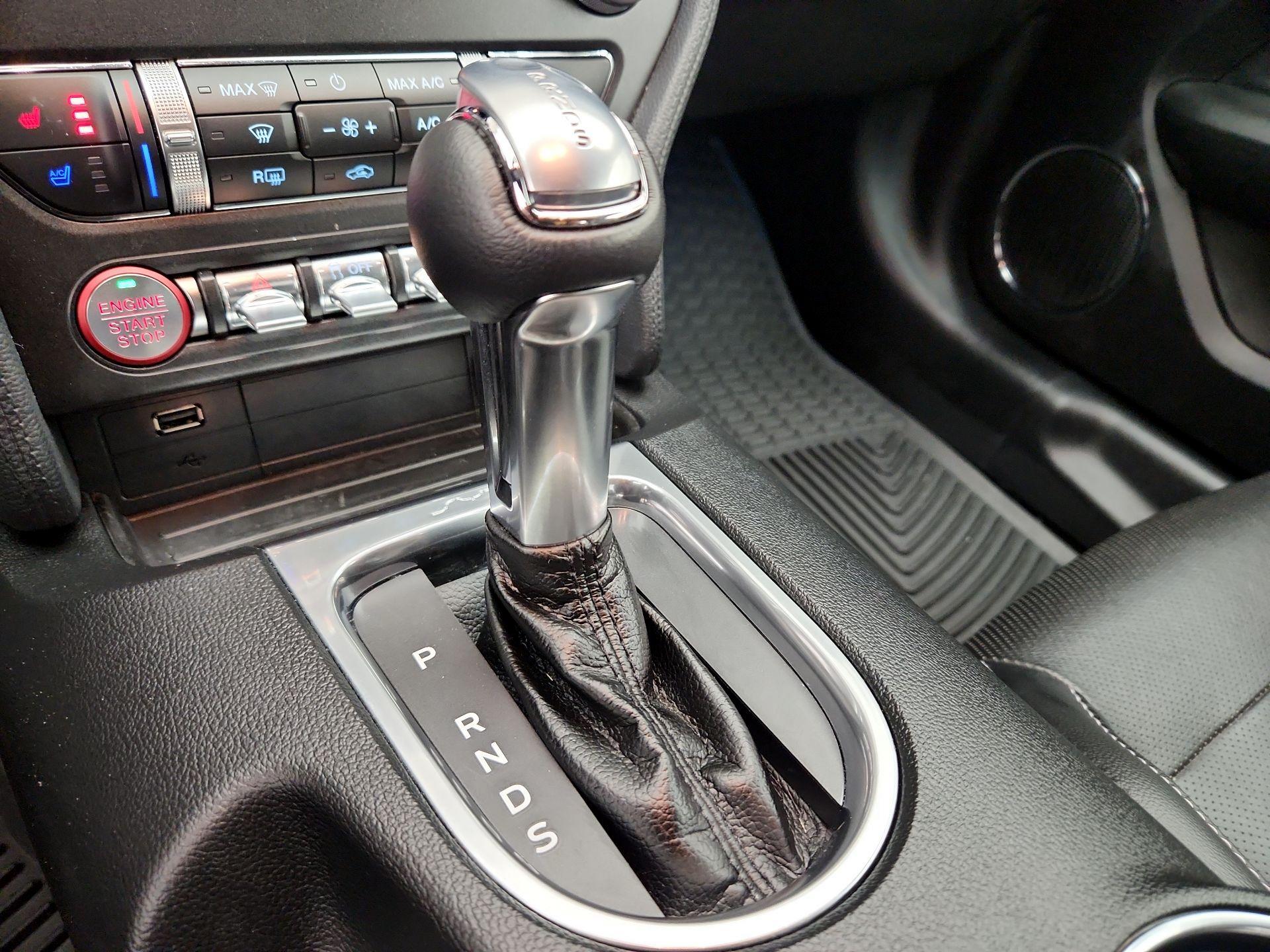 Thumbnail: 2019 Ford Mustang - 18