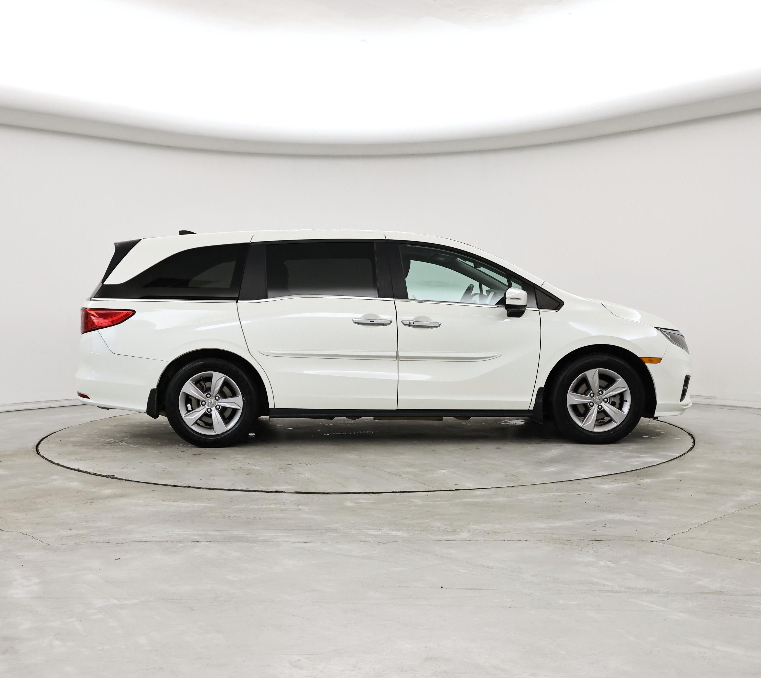 Thumbnail: 2019 Honda Odyssey - 7