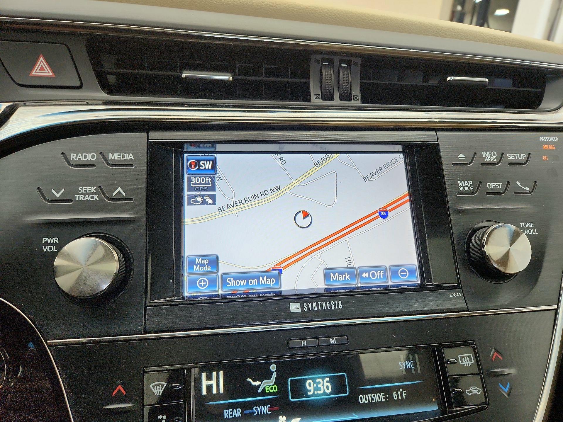 Thumbnail: 2014 Toyota Avalon - 14