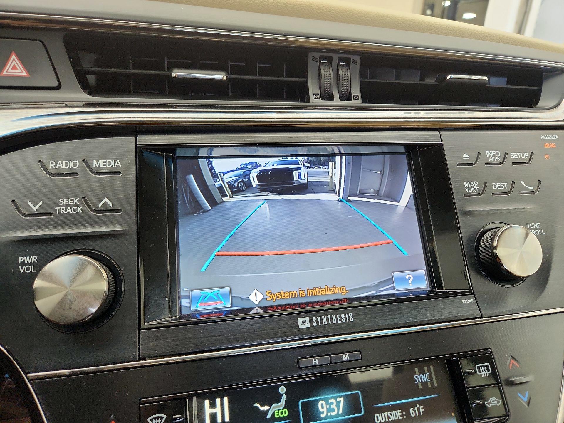 Thumbnail: 2014 Toyota Avalon - 15