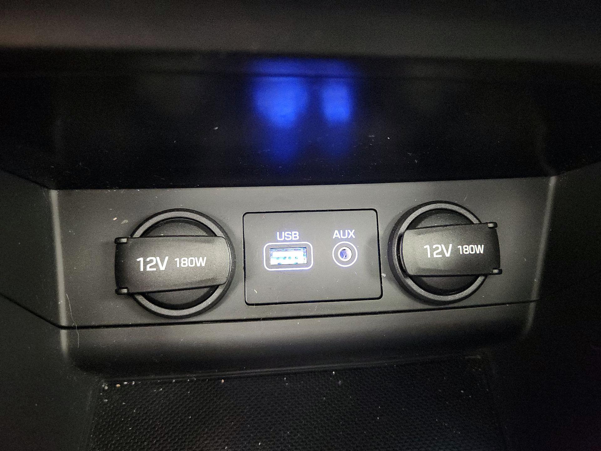 Thumbnail: 2017 Hyundai Sonata - 18