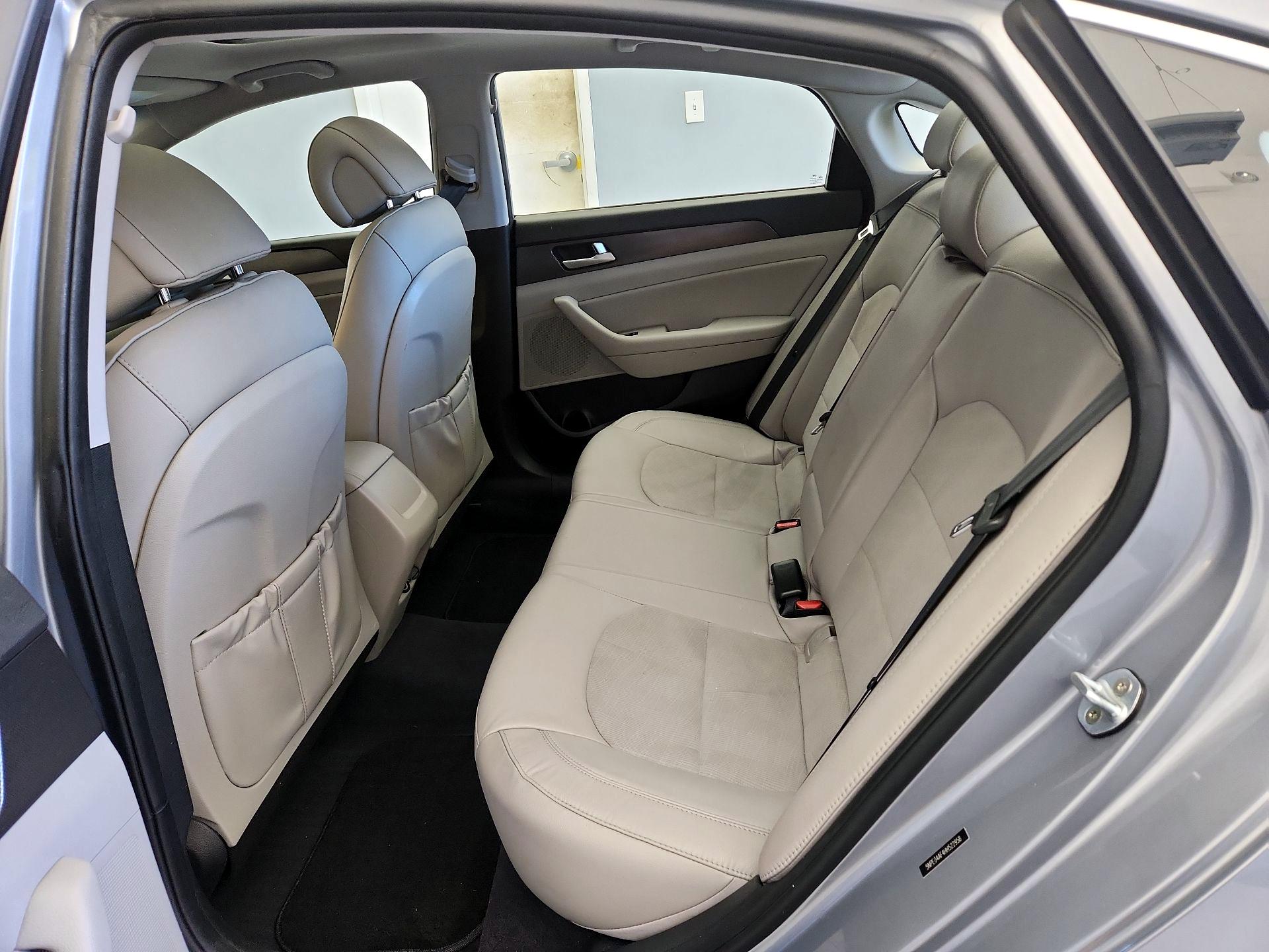 Thumbnail: 2017 Hyundai Sonata - 20