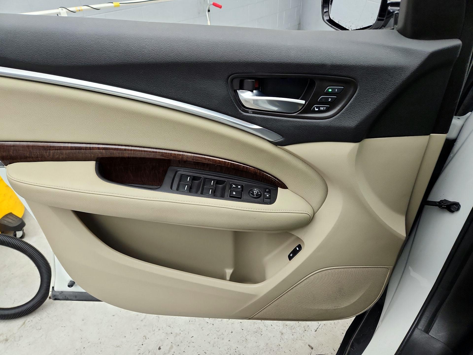 Thumbnail: 2018 Acura MDX - 12