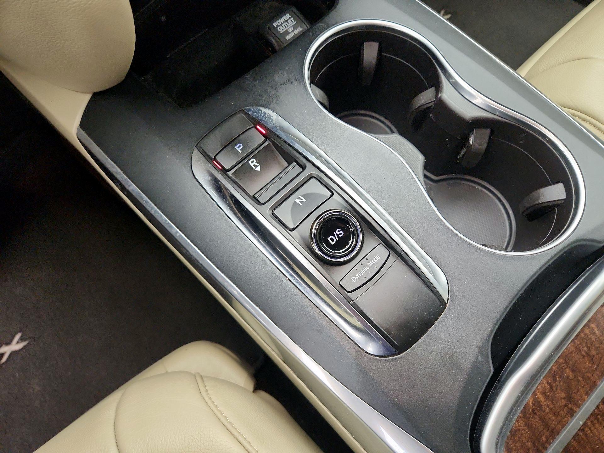 Thumbnail: 2018 Acura MDX - 17