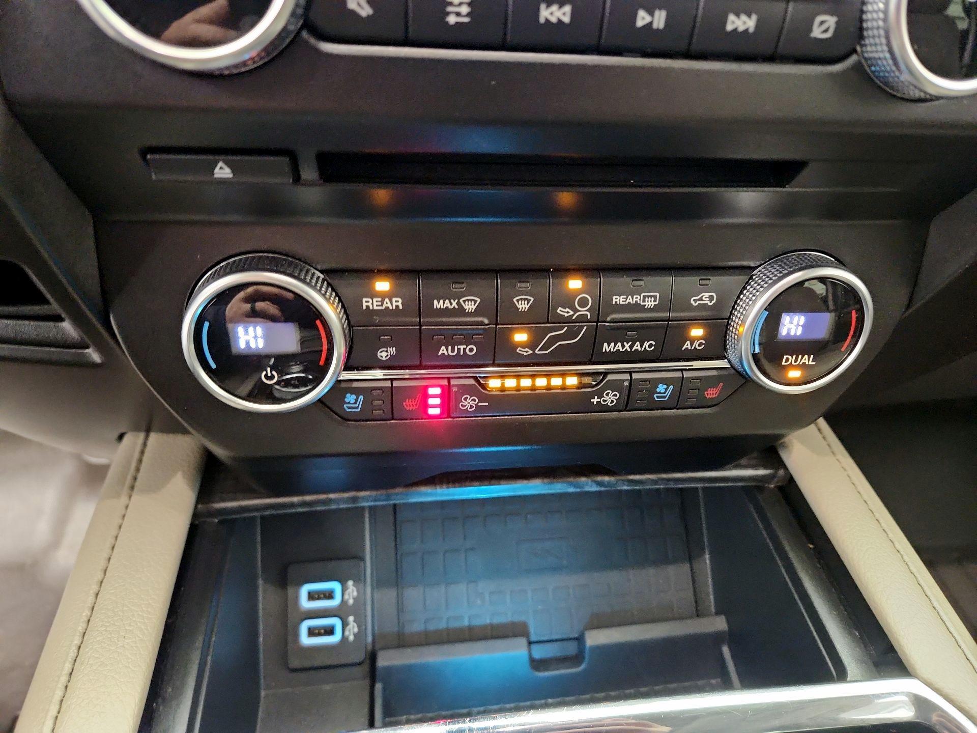 Thumbnail: 2018 Ford Expedition - 17