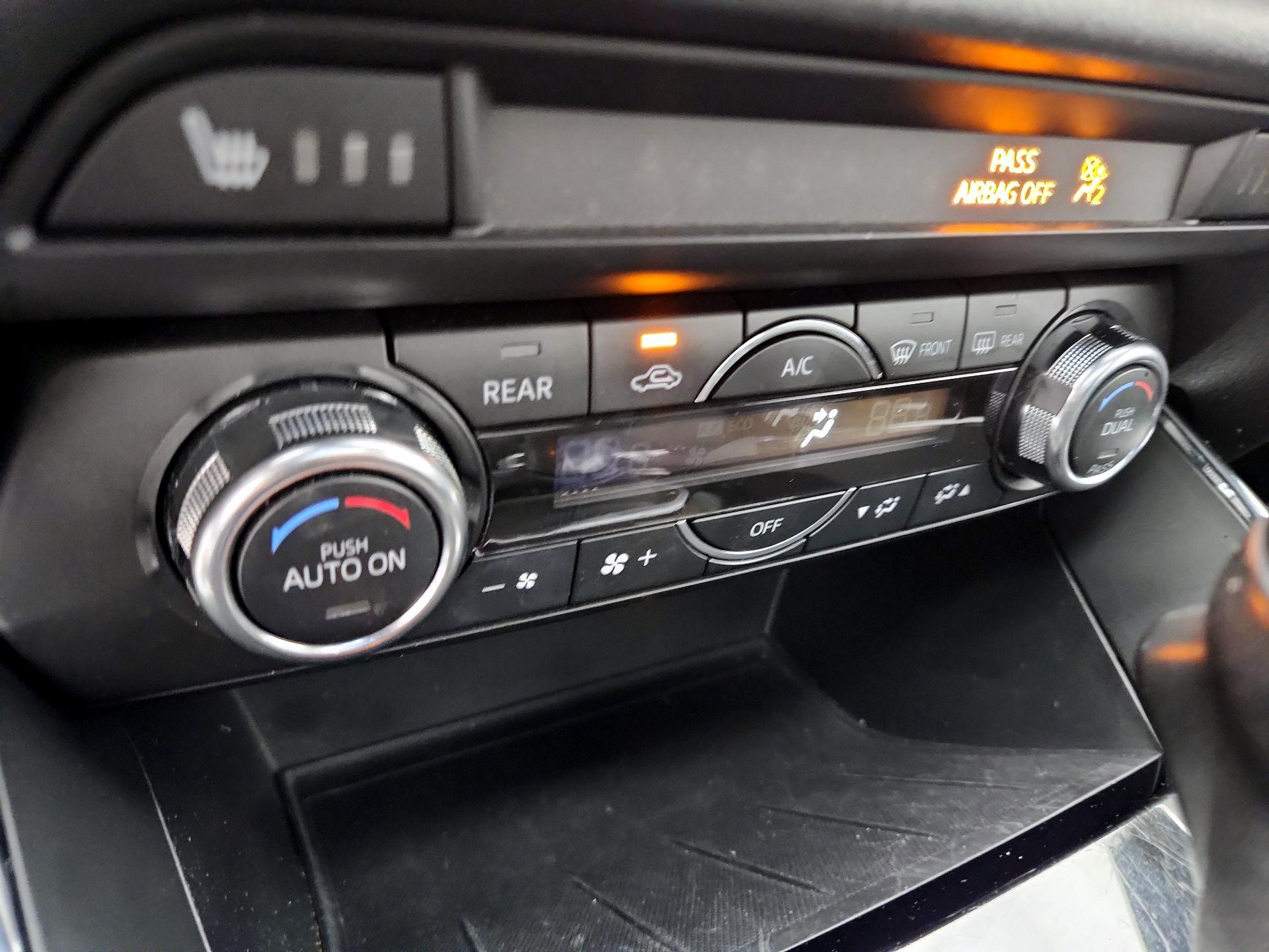 Thumbnail: 2017 Mazda CX-9 - 16