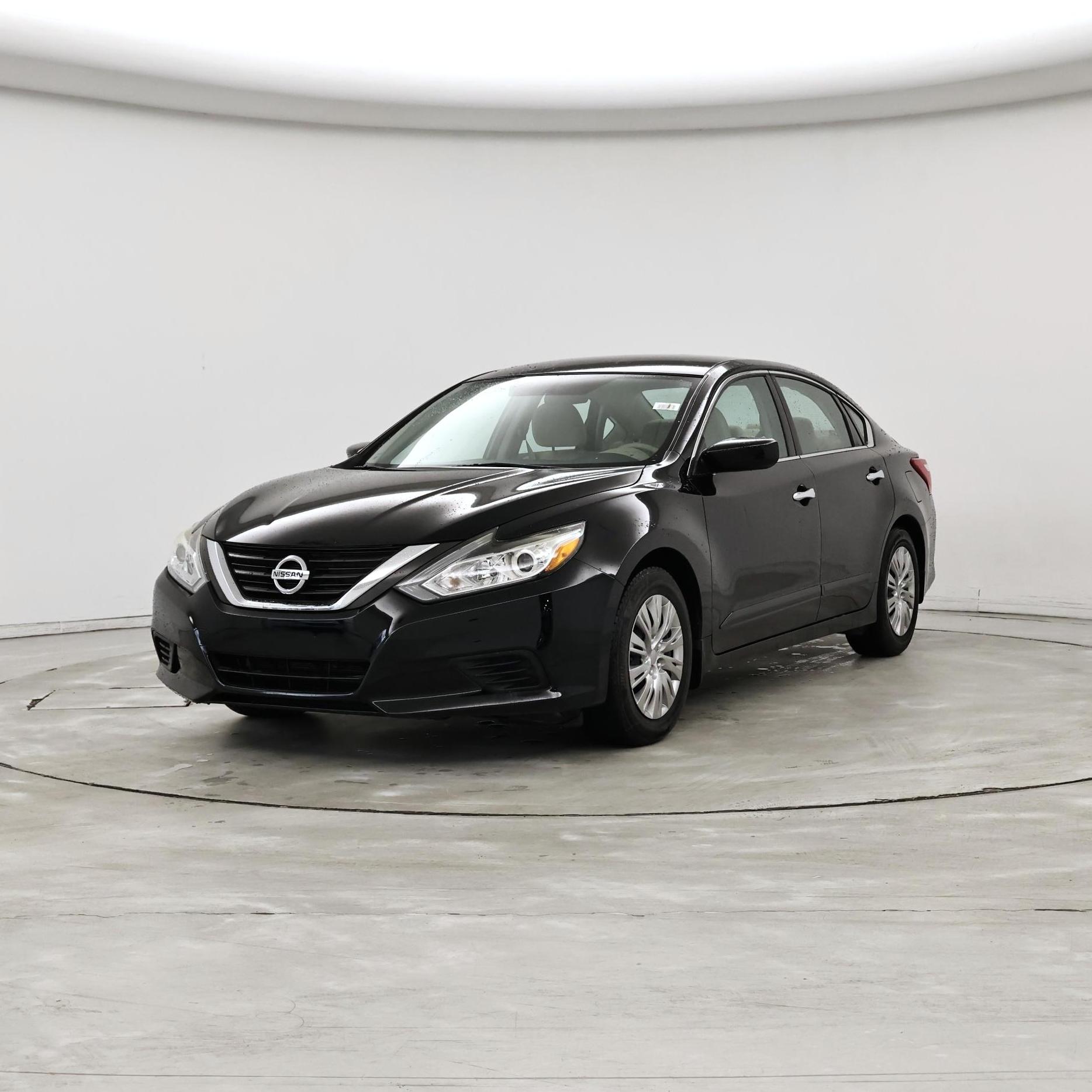 Thumbnail: 2016 Nissan Altima - 4