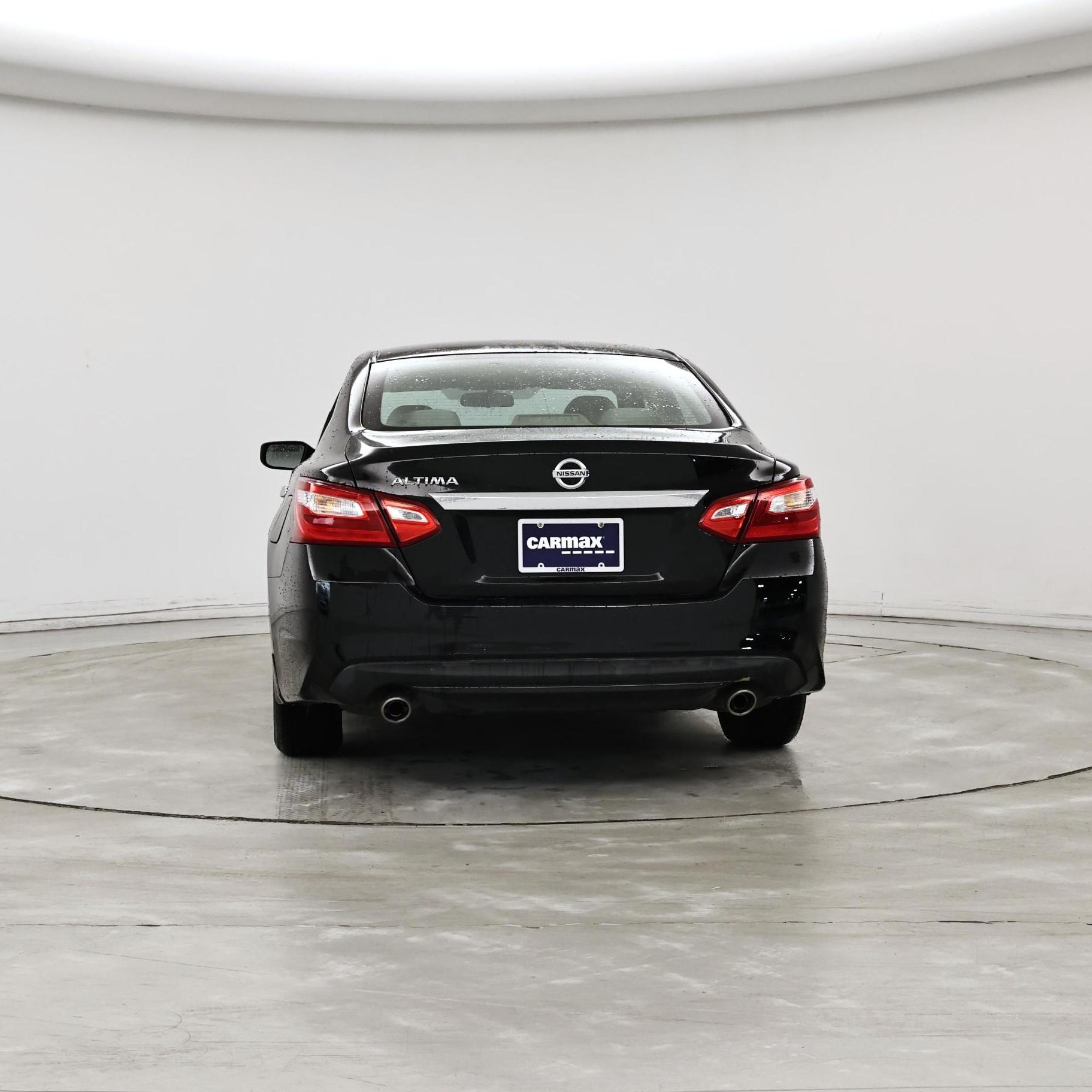 Thumbnail: 2016 Nissan Altima - 6