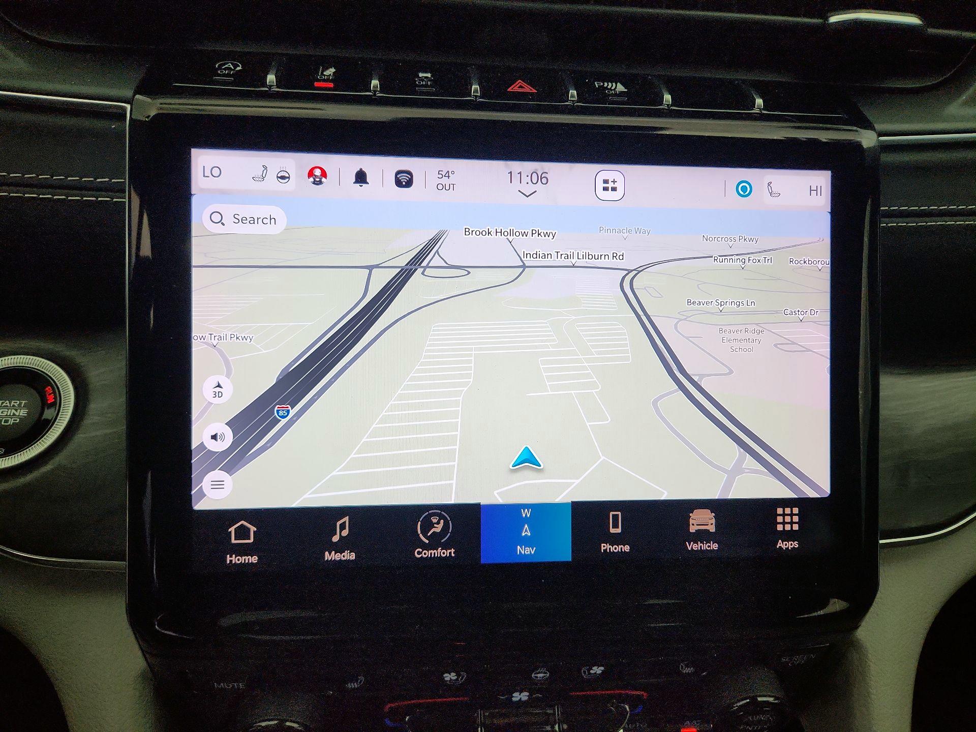 Thumbnail: 2023 Jeep Grand Cherokee - 14