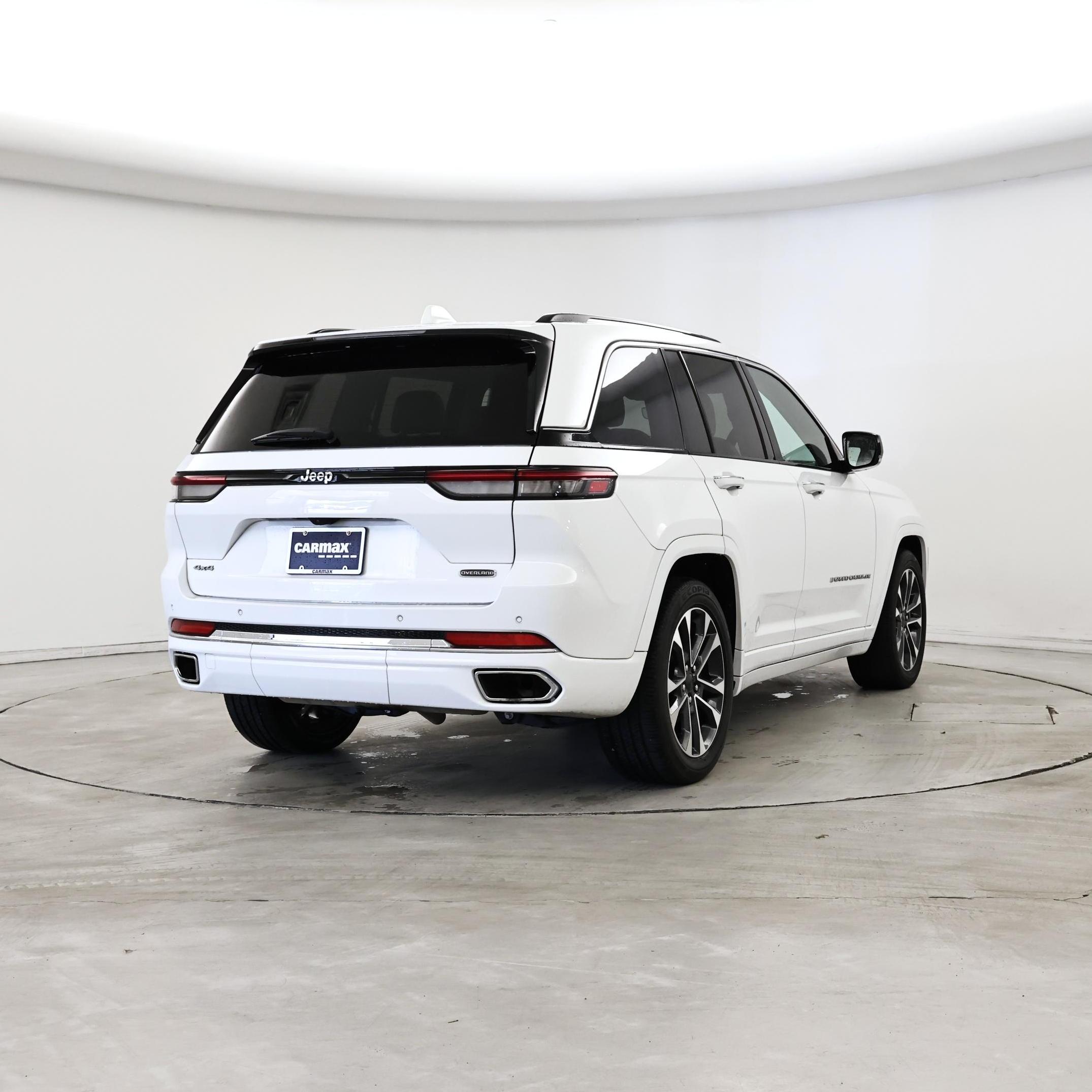 Thumbnail: 2023 Jeep Grand Cherokee - 8