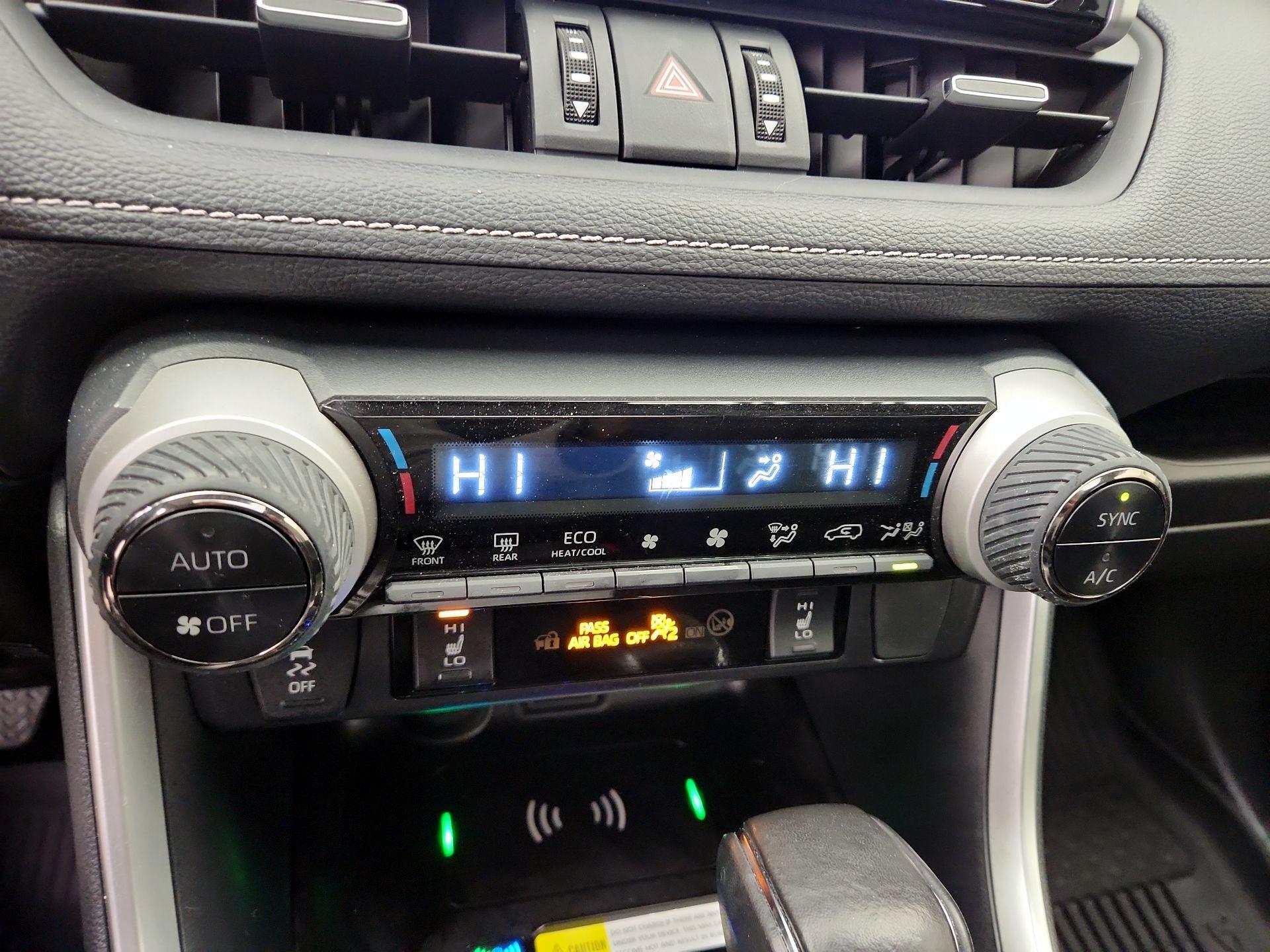 Thumbnail: 2024 Toyota RAV4 - 16