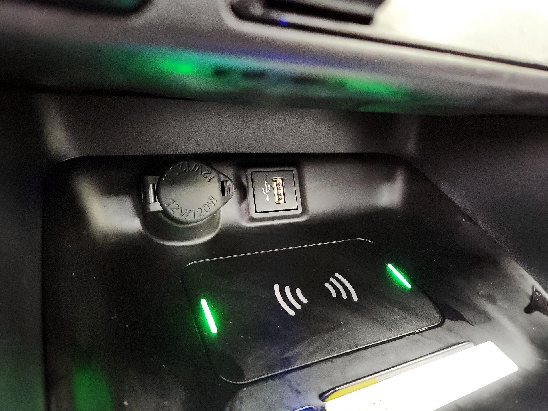 Thumbnail: 2024 Toyota RAV4 - 18