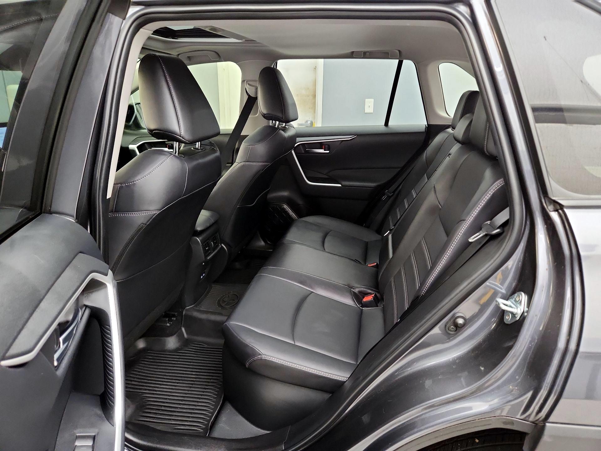 Thumbnail: 2024 Toyota RAV4 - 20