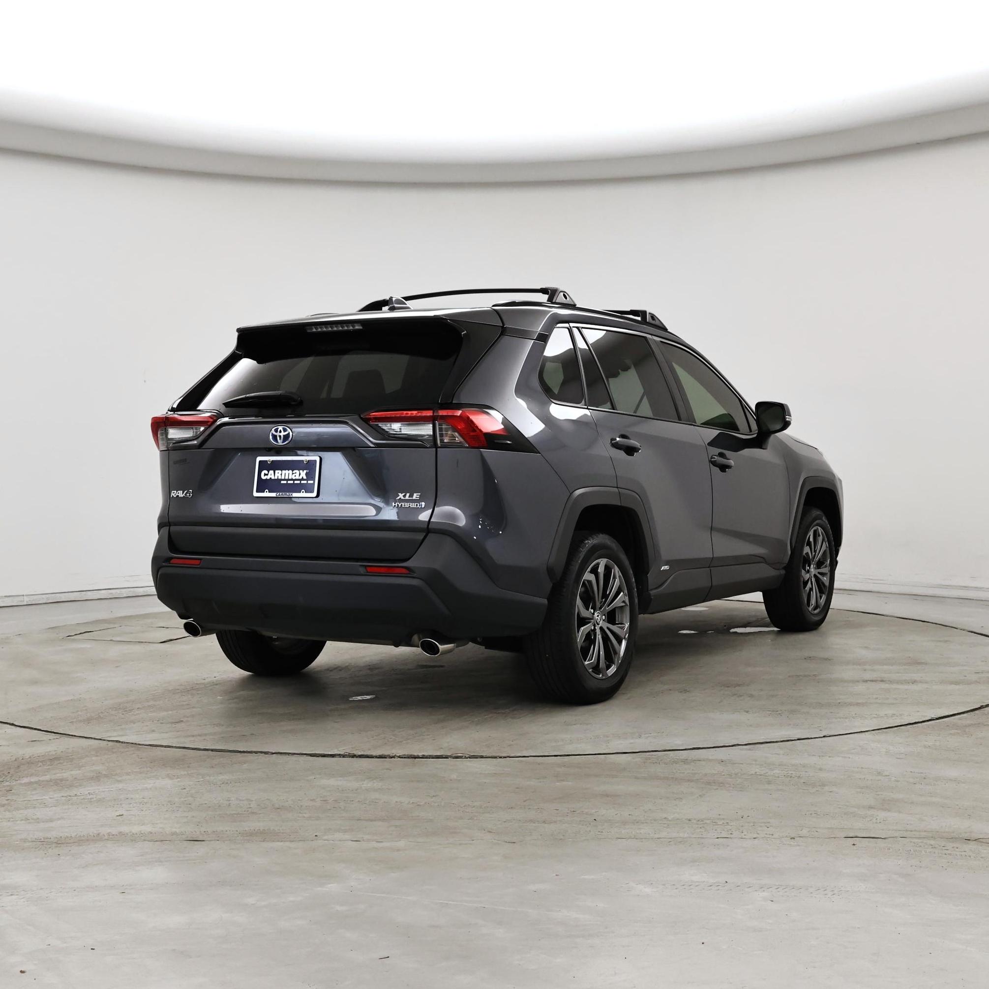 Thumbnail: 2024 Toyota RAV4 - 8