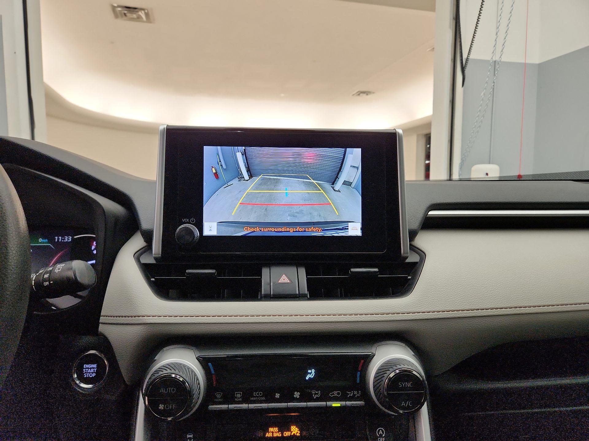 Thumbnail: 2023 Toyota RAV4 - 15