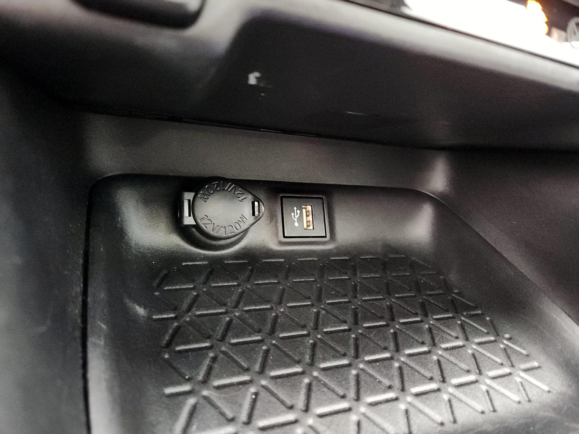 Thumbnail: 2023 Toyota RAV4 - 19