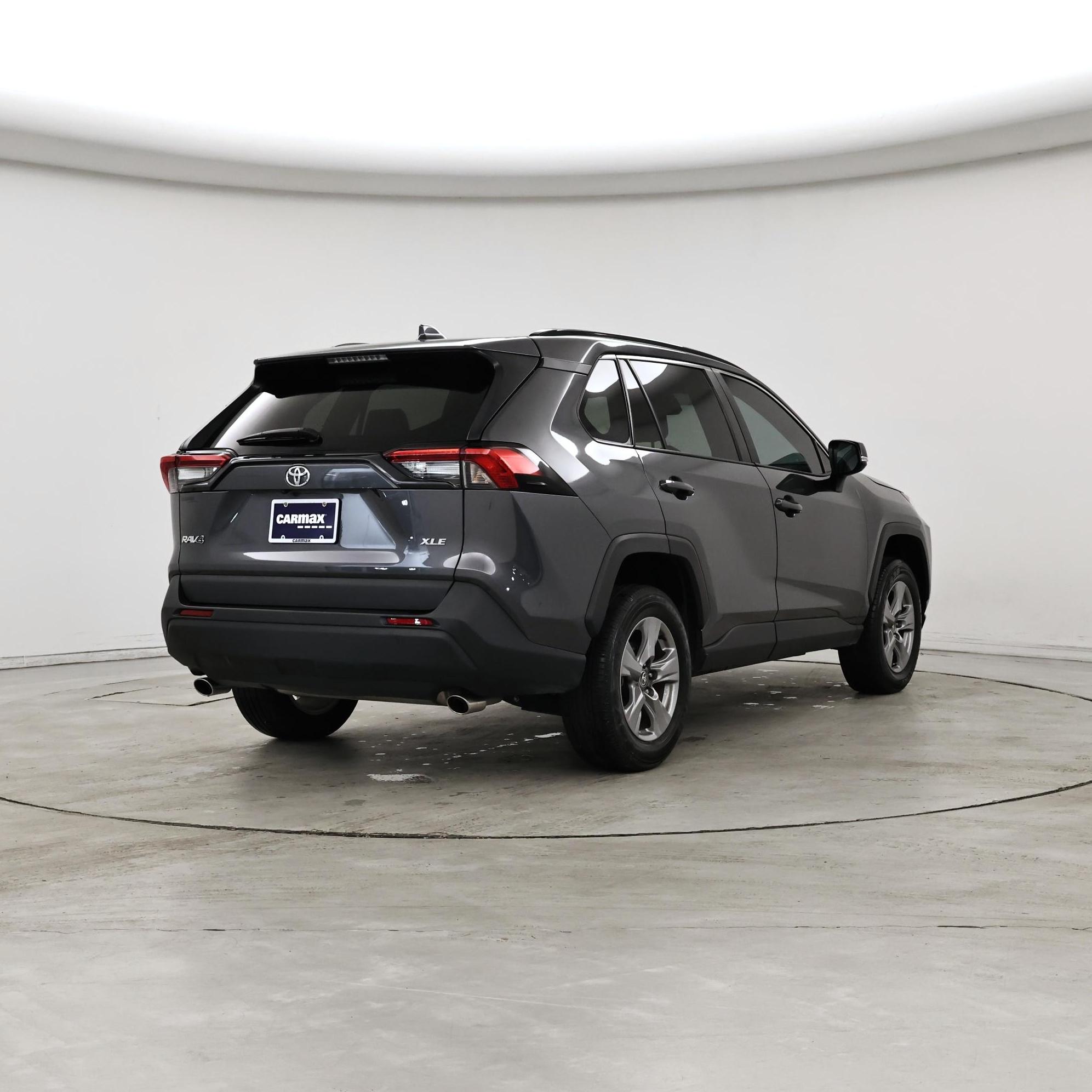 Thumbnail: 2023 Toyota RAV4 - 8