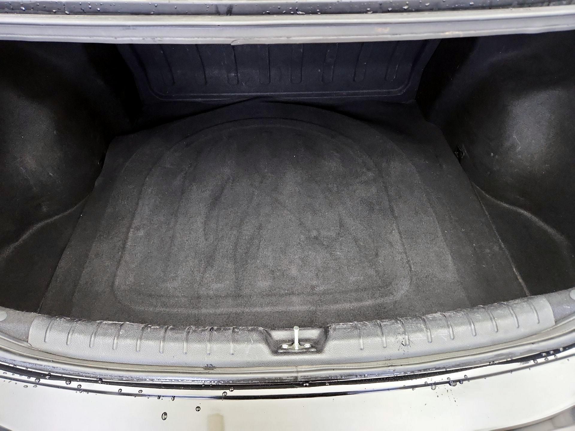 Thumbnail: 2019 Kia Rio - 20