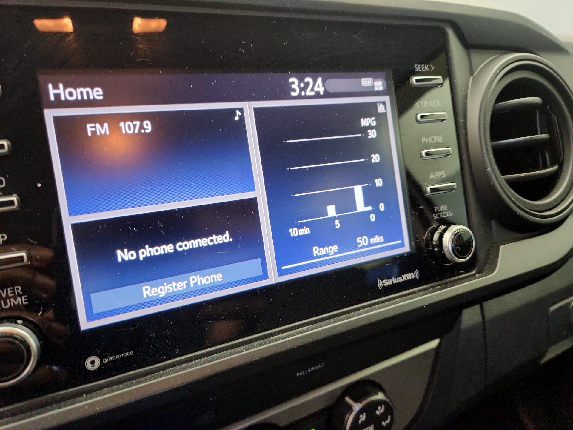 Thumbnail: 2021 Toyota Tacoma - 15