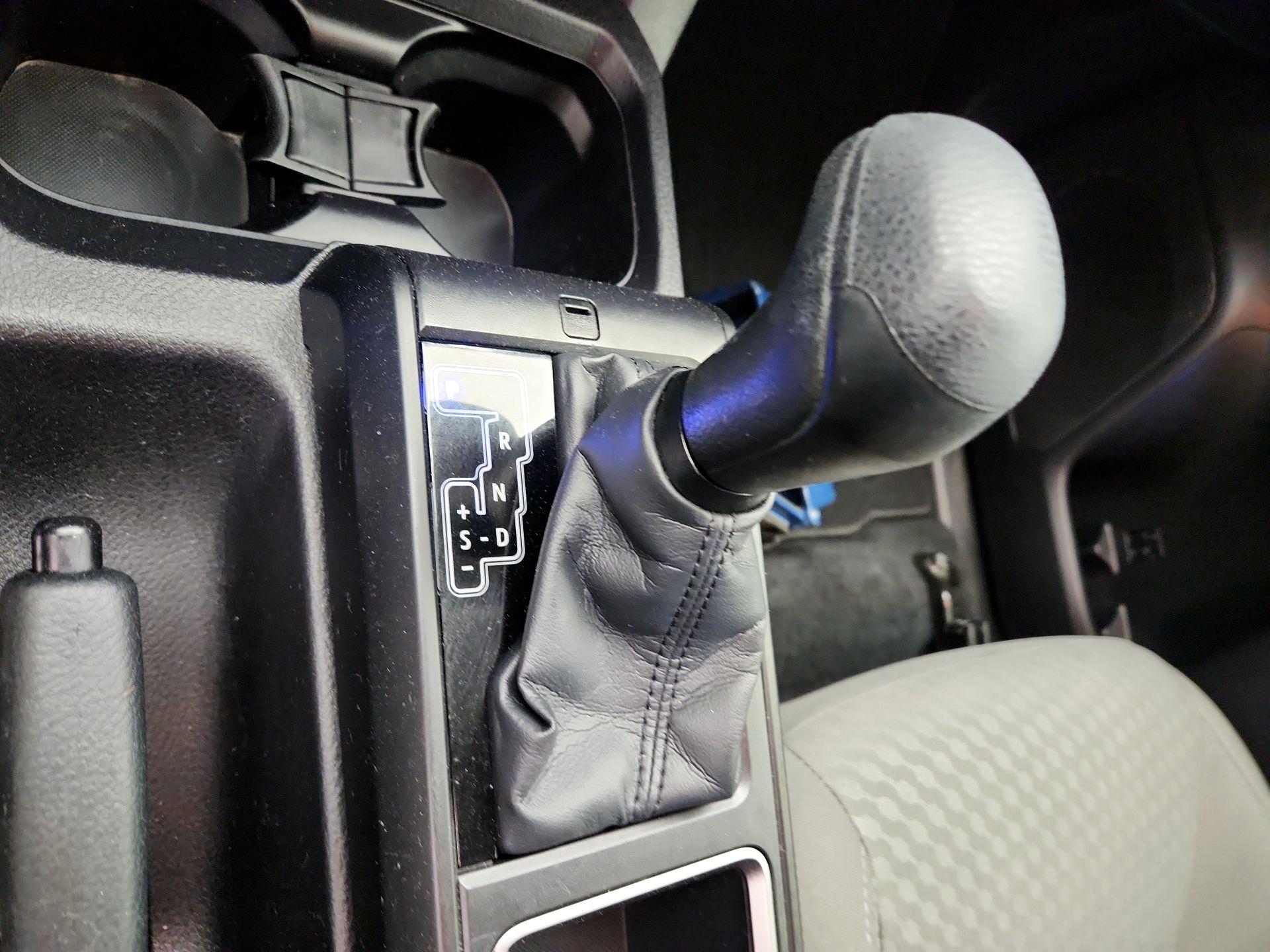 Thumbnail: 2021 Toyota Tacoma - 17